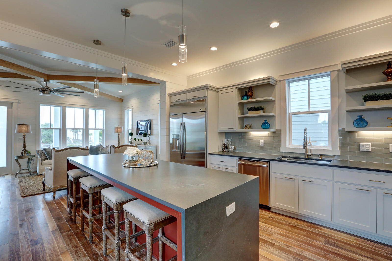 BEACH HAVEN COTTAGES - Residential