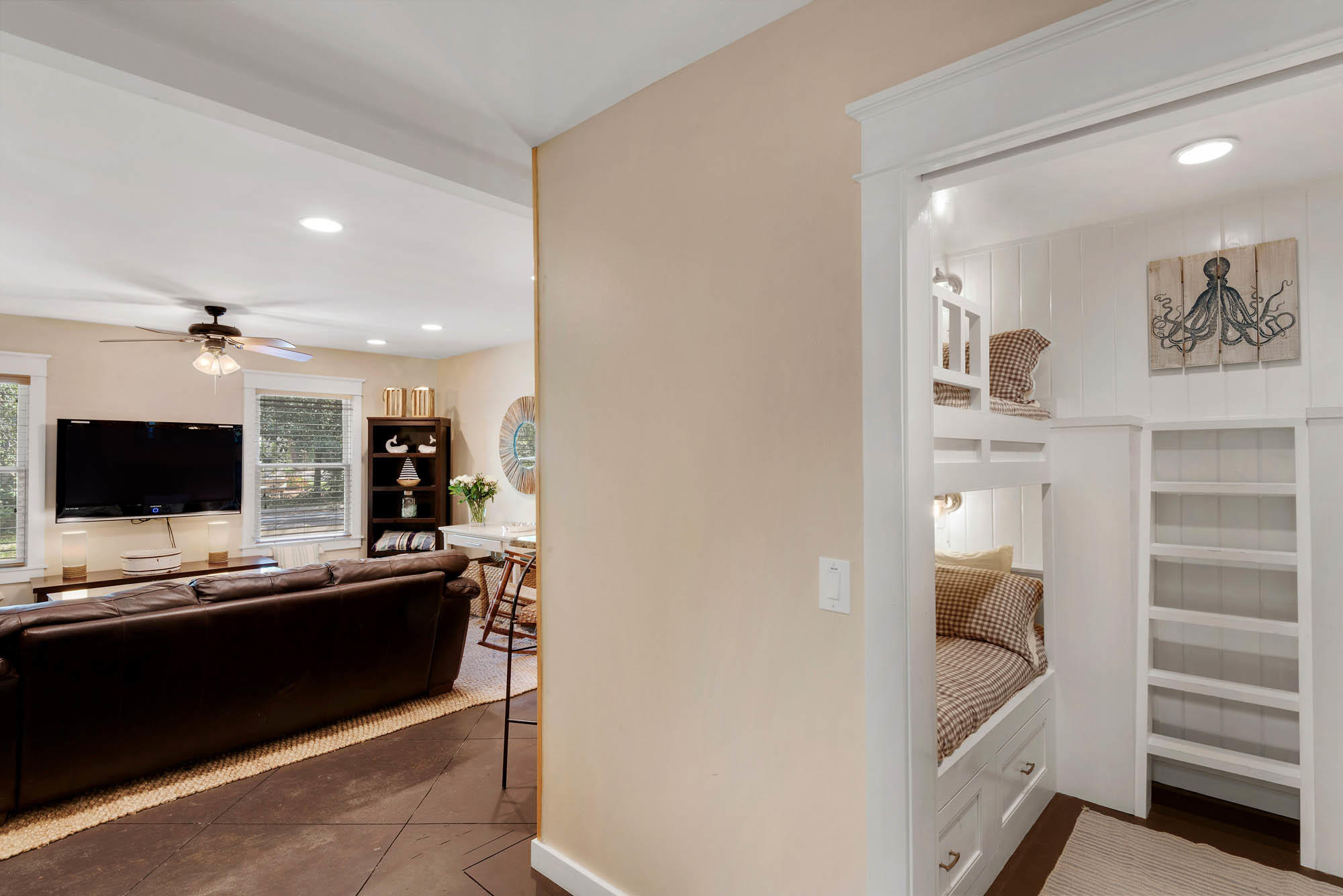 SEAGROVE 5TH ADDN - Residential