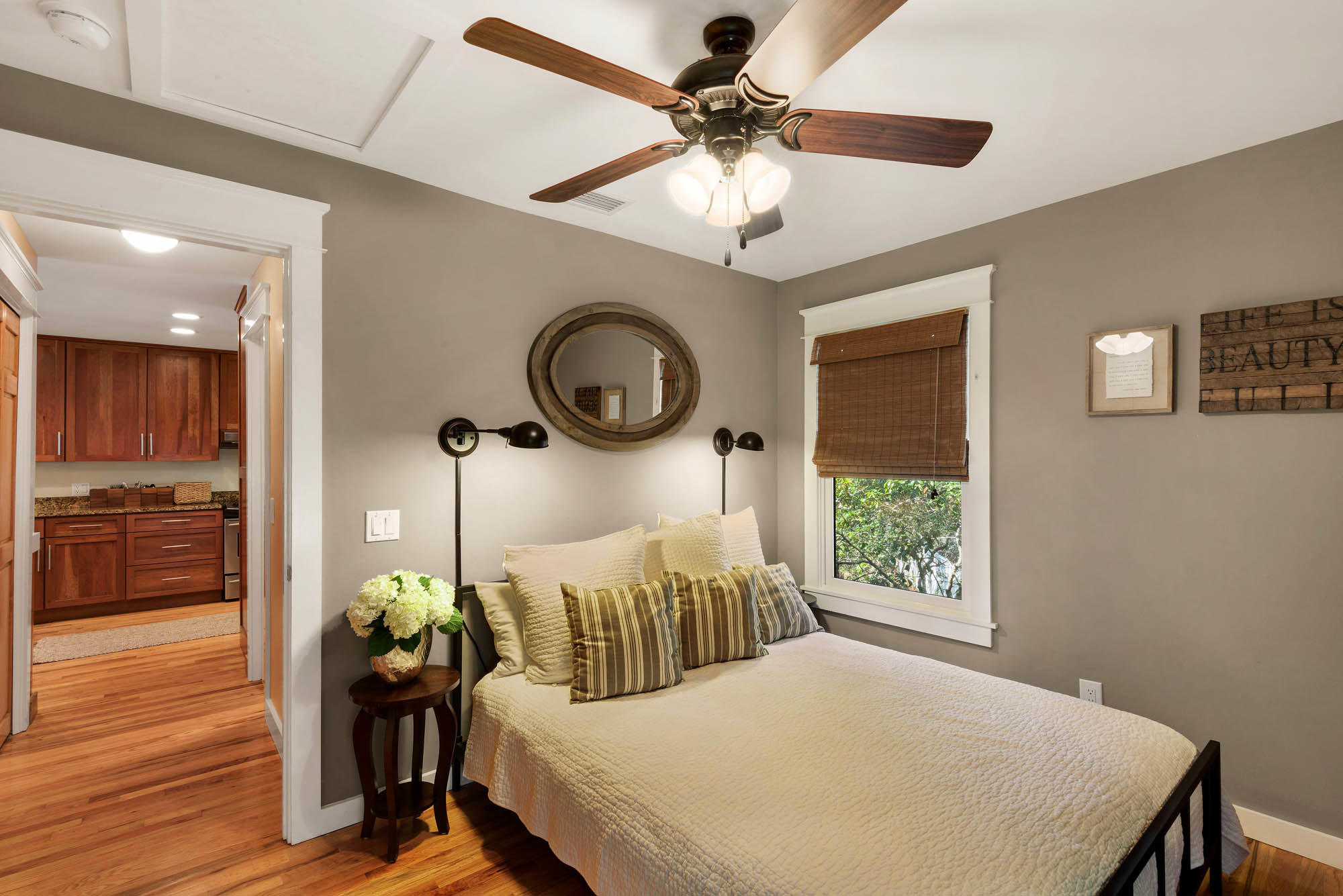 SEAGROVE 5TH ADDN - Residential