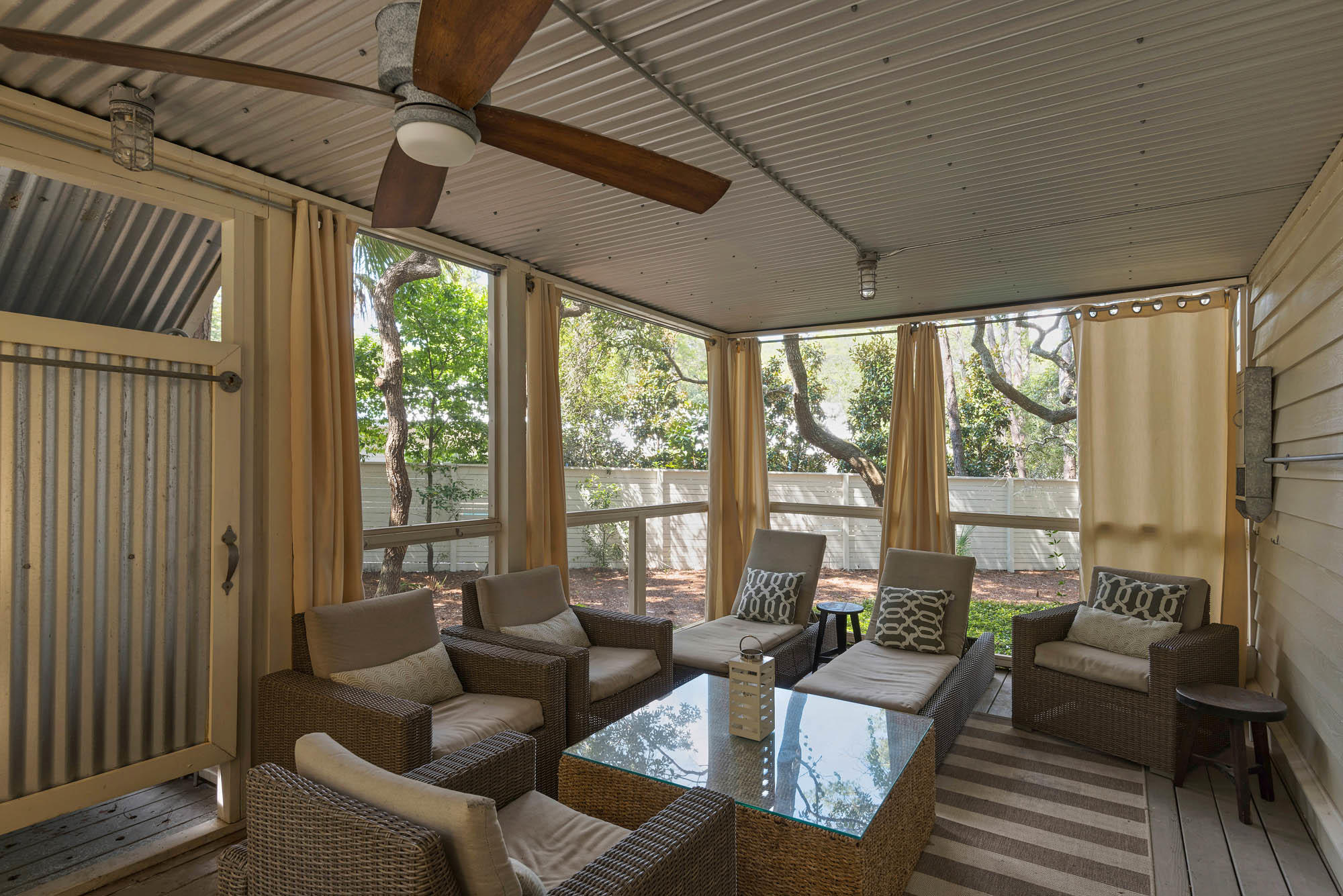 SEAGROVE 5TH ADDN - Residential