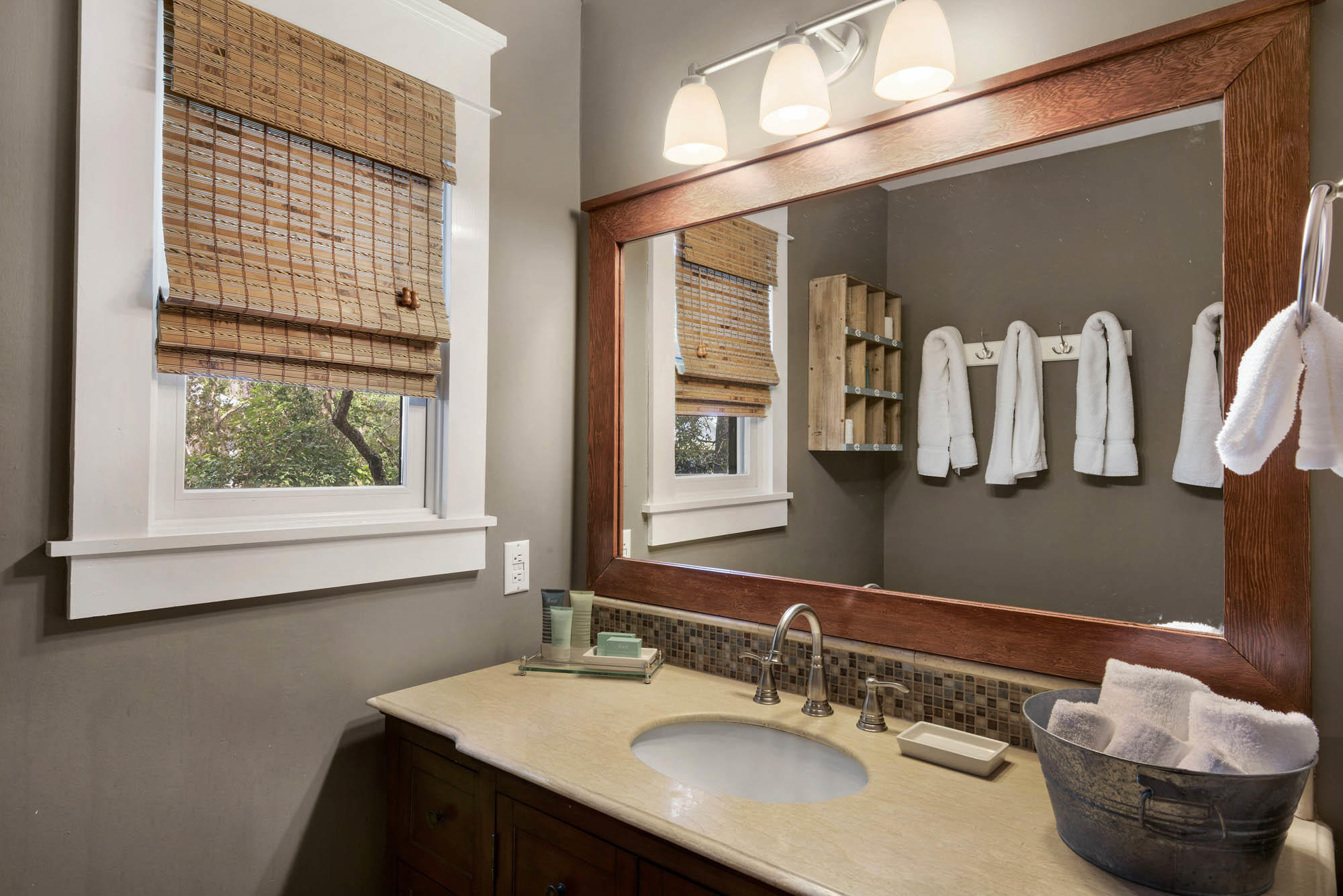 SEAGROVE 5TH ADDN - Residential