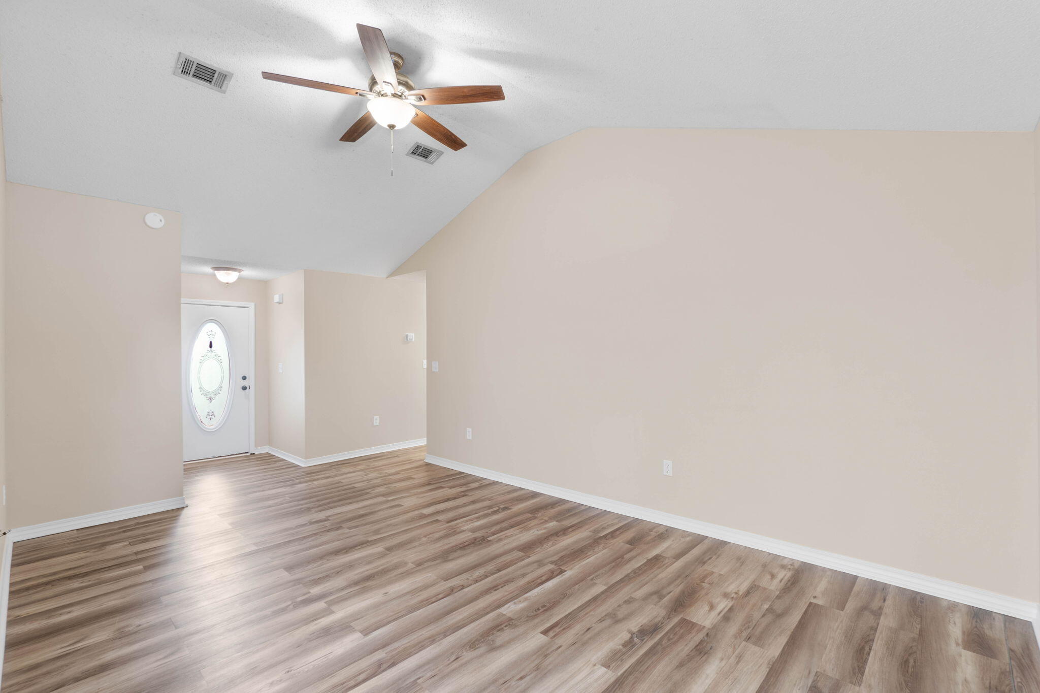 WINDING CREEK ESTATES PH 4 - Residential Lease