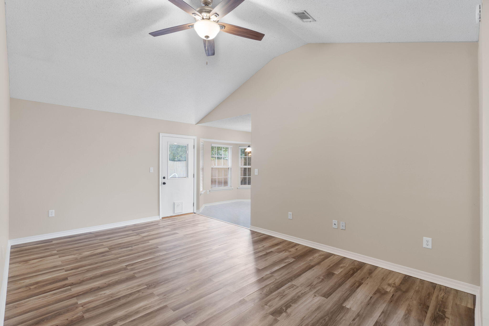WINDING CREEK ESTATES PH 4 - Residential Lease