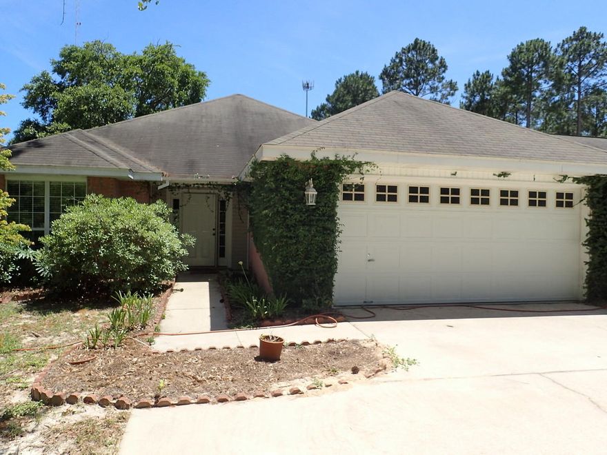 This is an REO property and located in Santa Rosa Beach just mins from San Destin Resort, outlet shopping and gorgeous beaches. Located in a small community this home was built in 2001 and has right at 1468 square feet and 3 bedrooms and 2 baths. Home has brick exterior with the back of the home having vinyl siding. Back yard is privacy fenced. Inside, living room has large fireplace and vaulted ceiling. Open kitchen with dining area leads to laundry closet and garage. This home has all tile and skylights. Should qualify for most types of financing, however may need some verifying to determine. A great opportunity so call today!