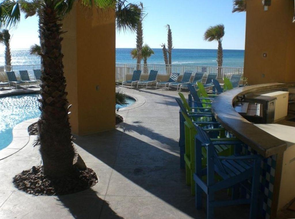 Splash Condo - Residential