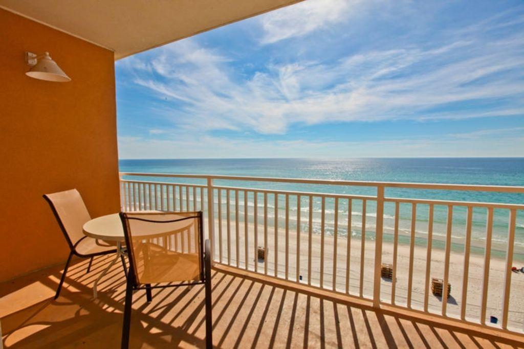 Splash Condo - Residential