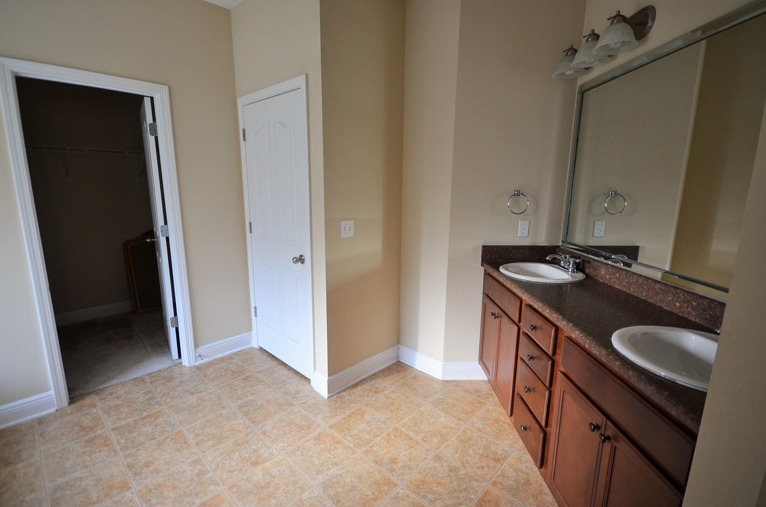 ROLLING RIDGE S/D - Residential