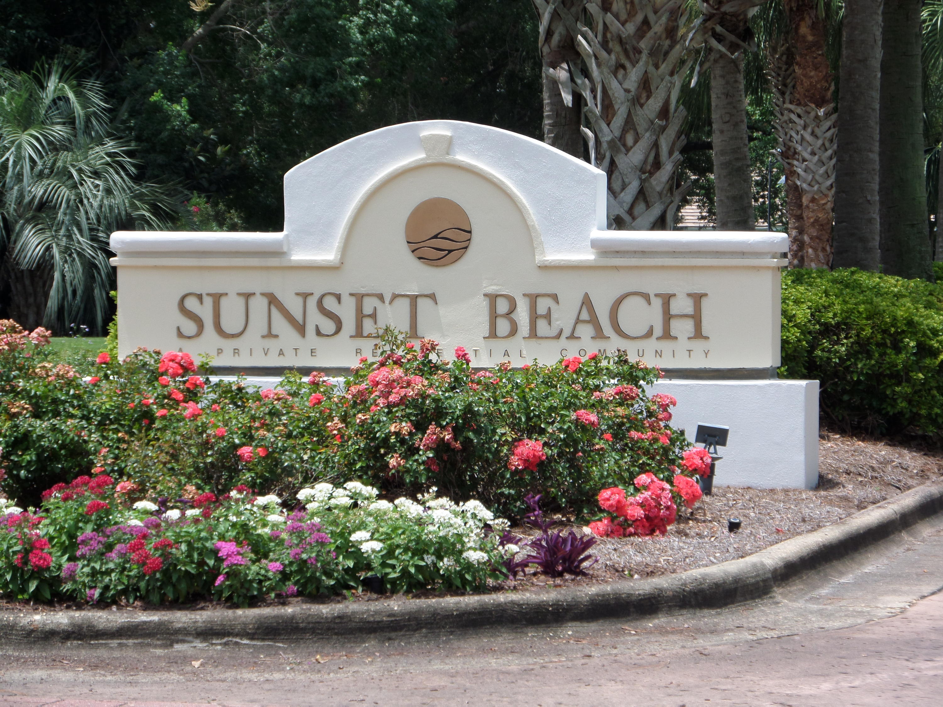 SUNSET BEACH - Residential