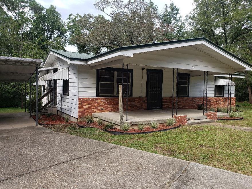 LOCATED IN NORTH WALTON THIS 3 BEDROOM HOME IS MOVE IN READY SITTING ON 1 ACRE. HOME HAS BEEN WELL MAINTAINED AND THE YARD IS PERFECT FOR AFTERNOONS OUTSIDE AND A GARDEN. HOME HAS A NICE DINING AREA CONNECTED TO KITCHEN, NICE LIVING ROOM, 3 BEDROOMS OF AMPLE SPACE AND INCLUDES A NICE SIZE BATH. HOME HAS AN AMAZING COVERED CARPORT, GREAT FRONT PORCH, AND IT JUST MINUTES TO SCHOOL AND LAKE JACKSON. GREAT LOCATION!!! HOME HAS A SOLID RENTAL HISTORY FOR YOUR INVESTORS OR THIS IS PERFECT FOR A FIRST TIME HOME BUYER! WITH TODAYS LOW RATES THIS MAKES OWNING CHEAPER THAN RENT! SHOWS GREAT! CALL TODAY - SELLER WILL PAY HALF  OF CLOSING