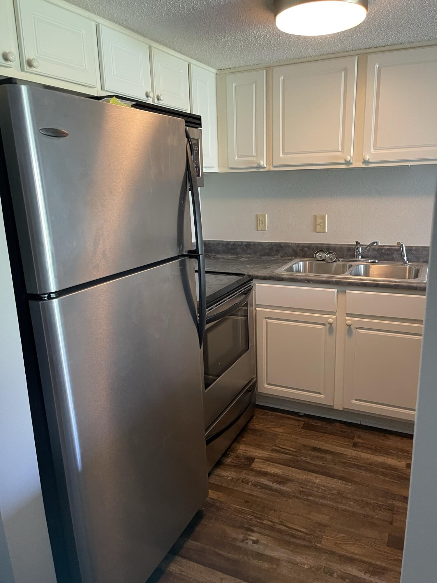 FINISTERRA CONDO - Residential Lease