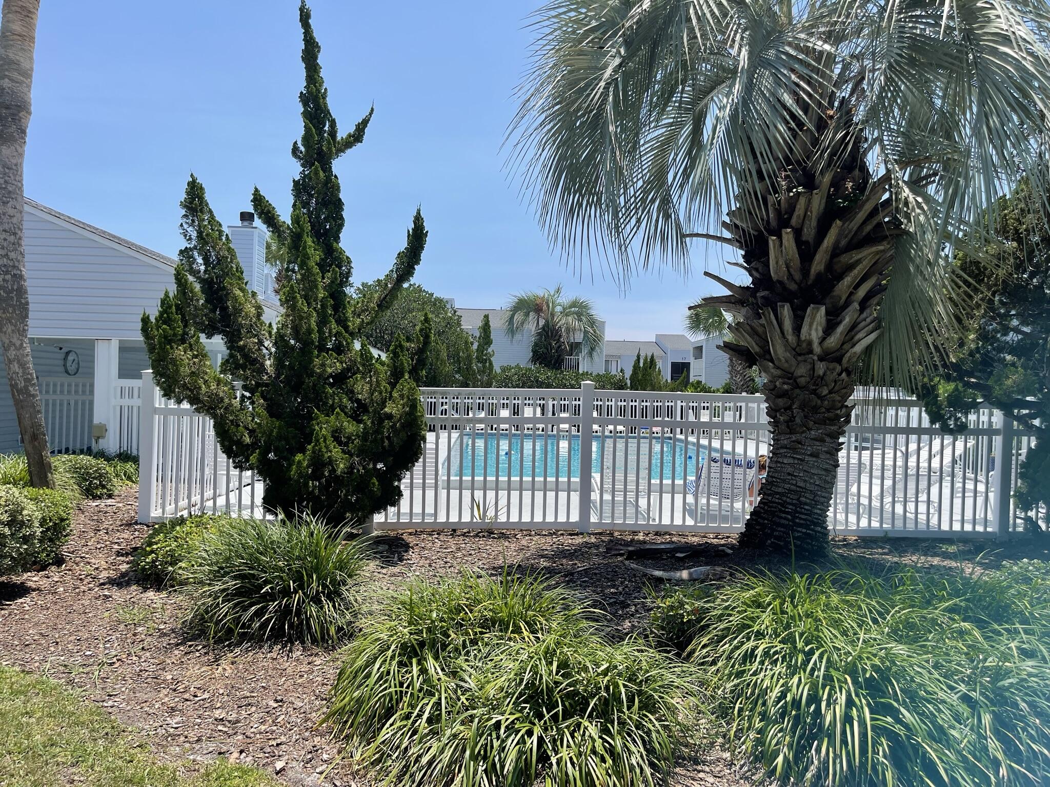 FINISTERRA CONDO - Residential Lease