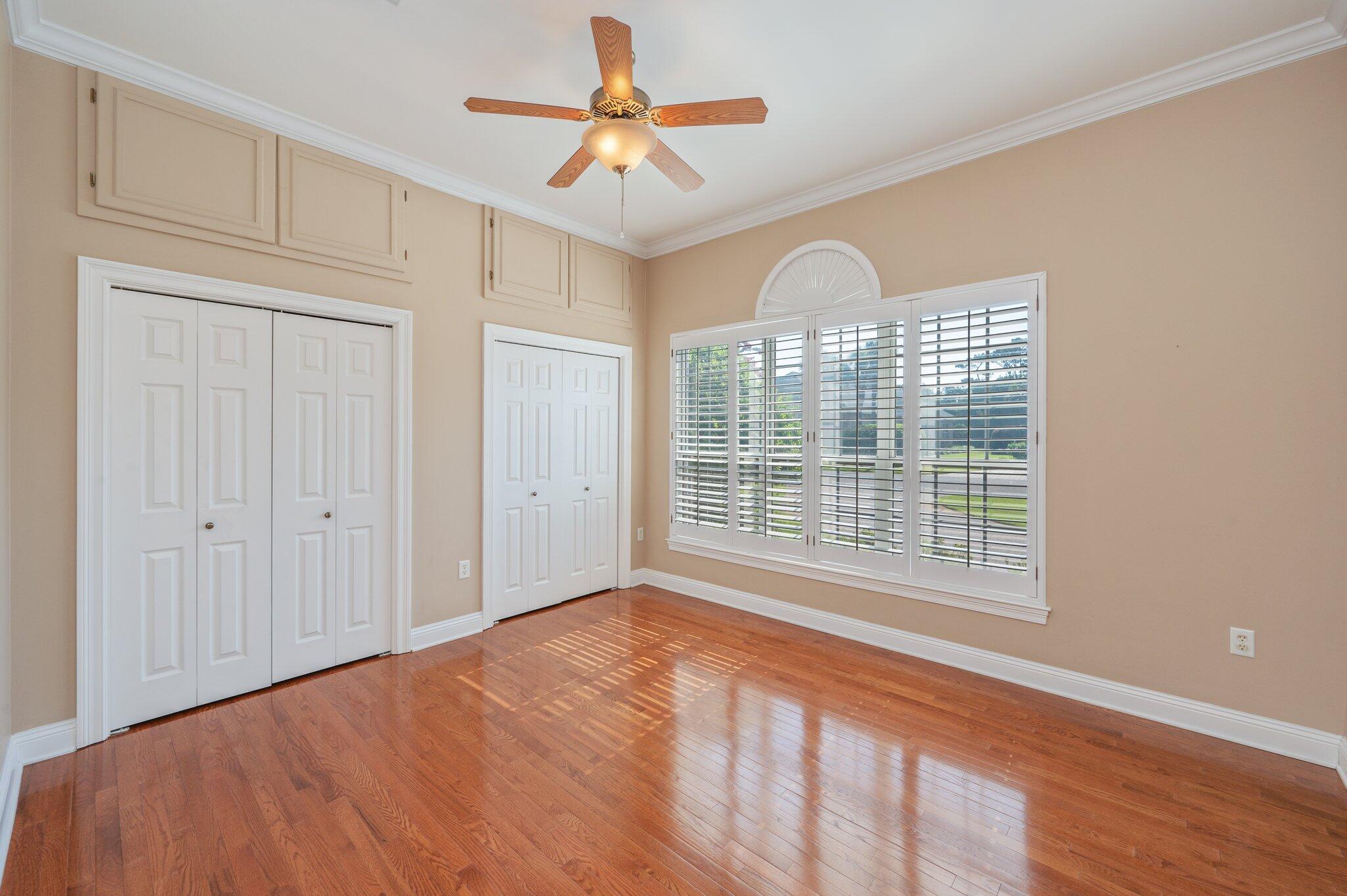 MAGNOLIA POINTE - Residential