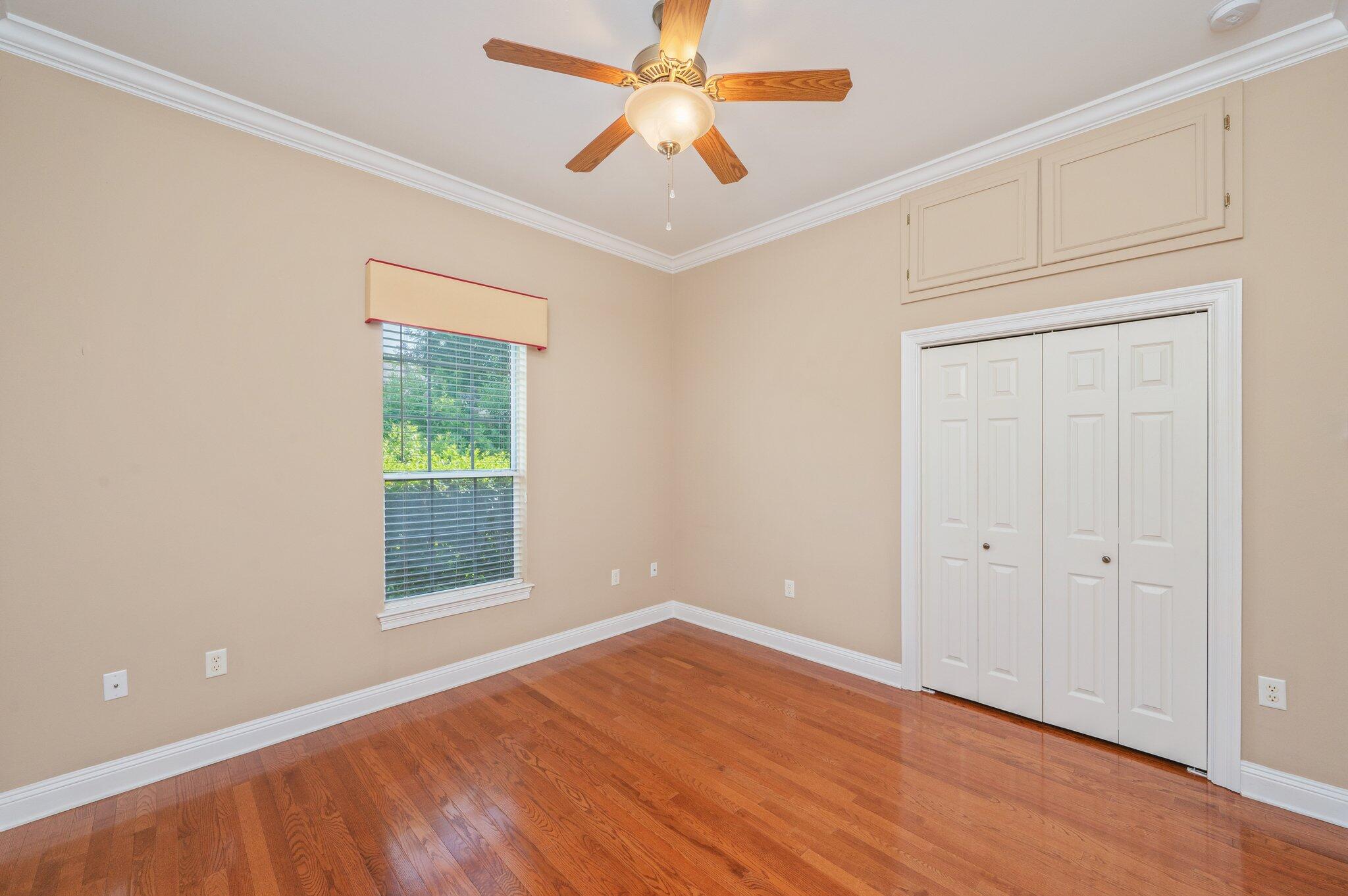 MAGNOLIA POINTE - Residential