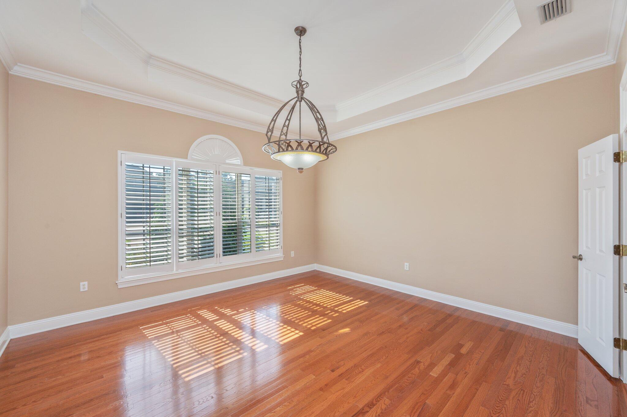 MAGNOLIA POINTE - Residential