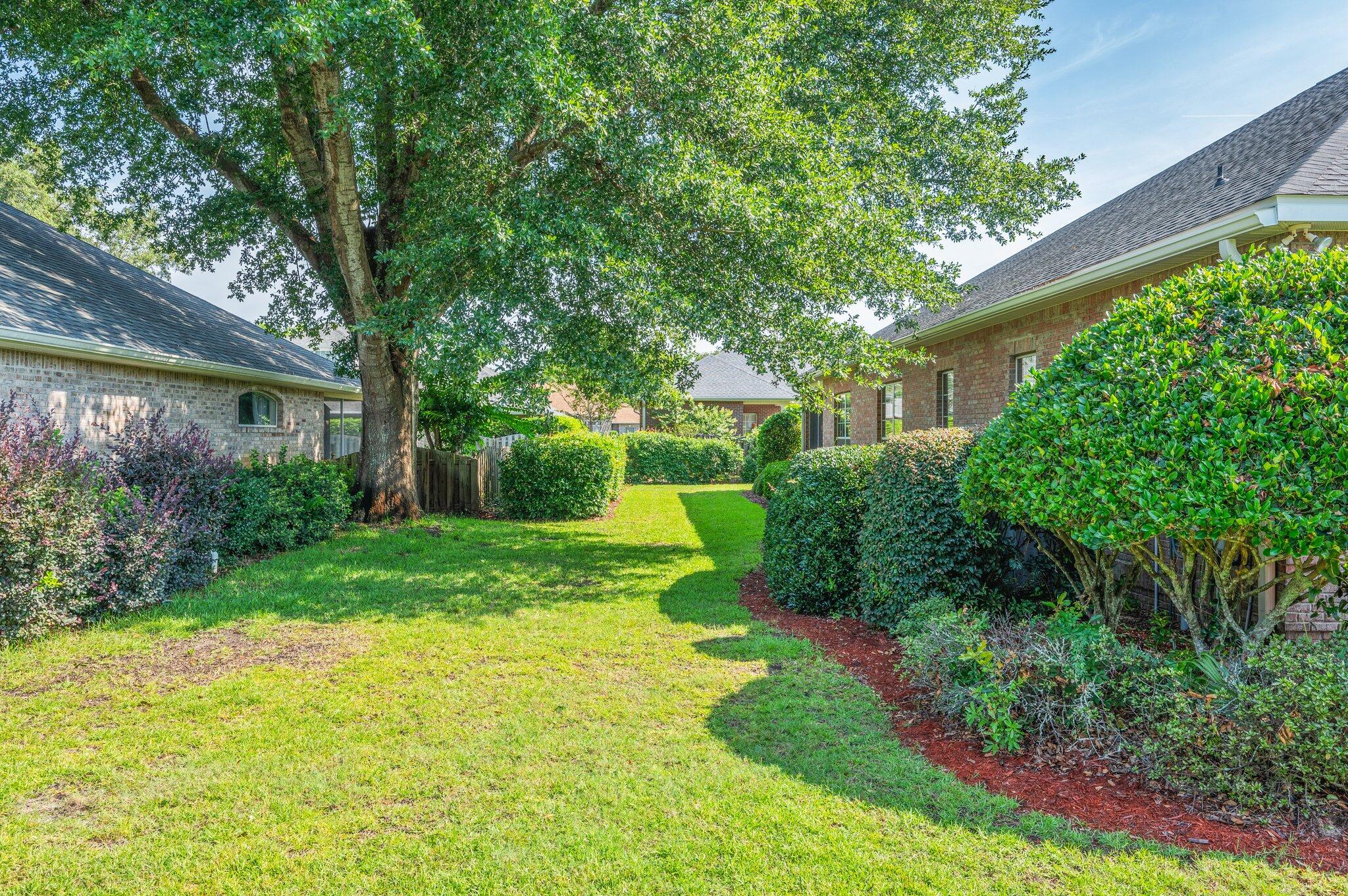 MAGNOLIA POINTE - Residential