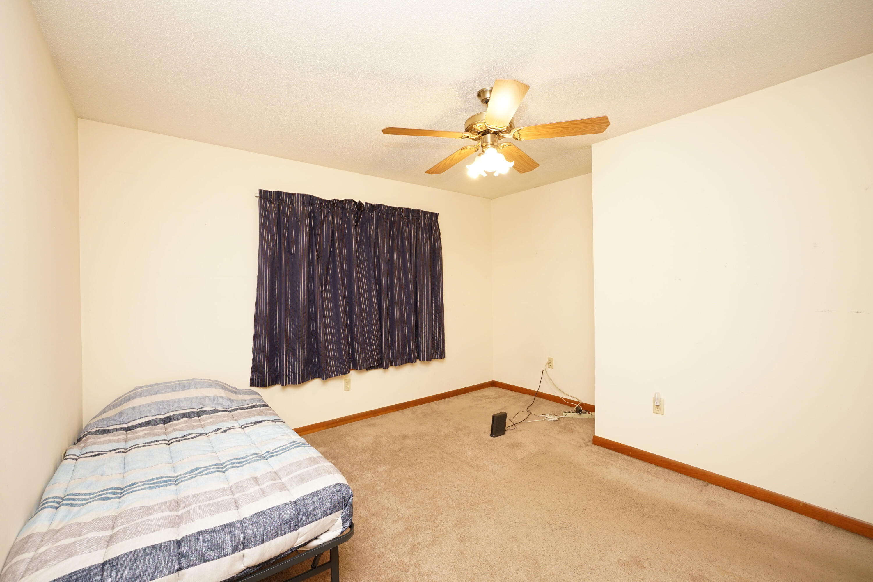 COUNTRYVIEW ESTATES 6TH ADDN PH3 - Residential