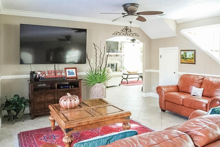 METES & BOUNDS - Residential Lease