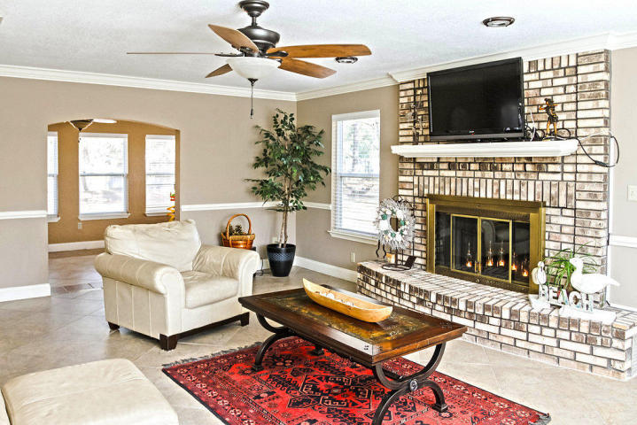 METES & BOUNDS - Residential Lease