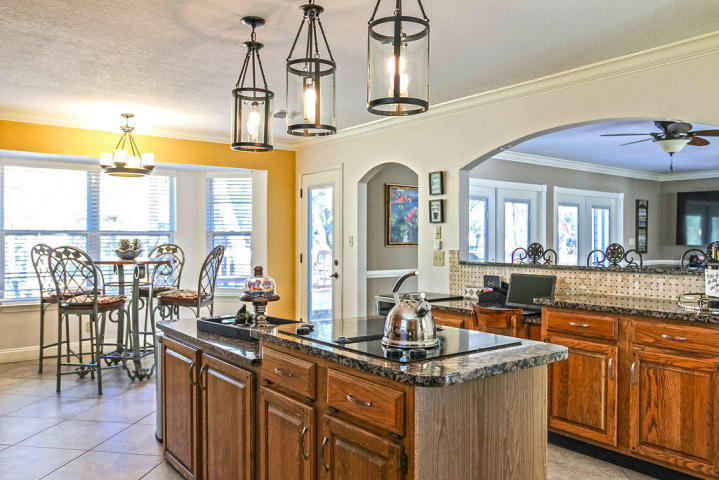 METES & BOUNDS - Residential Lease