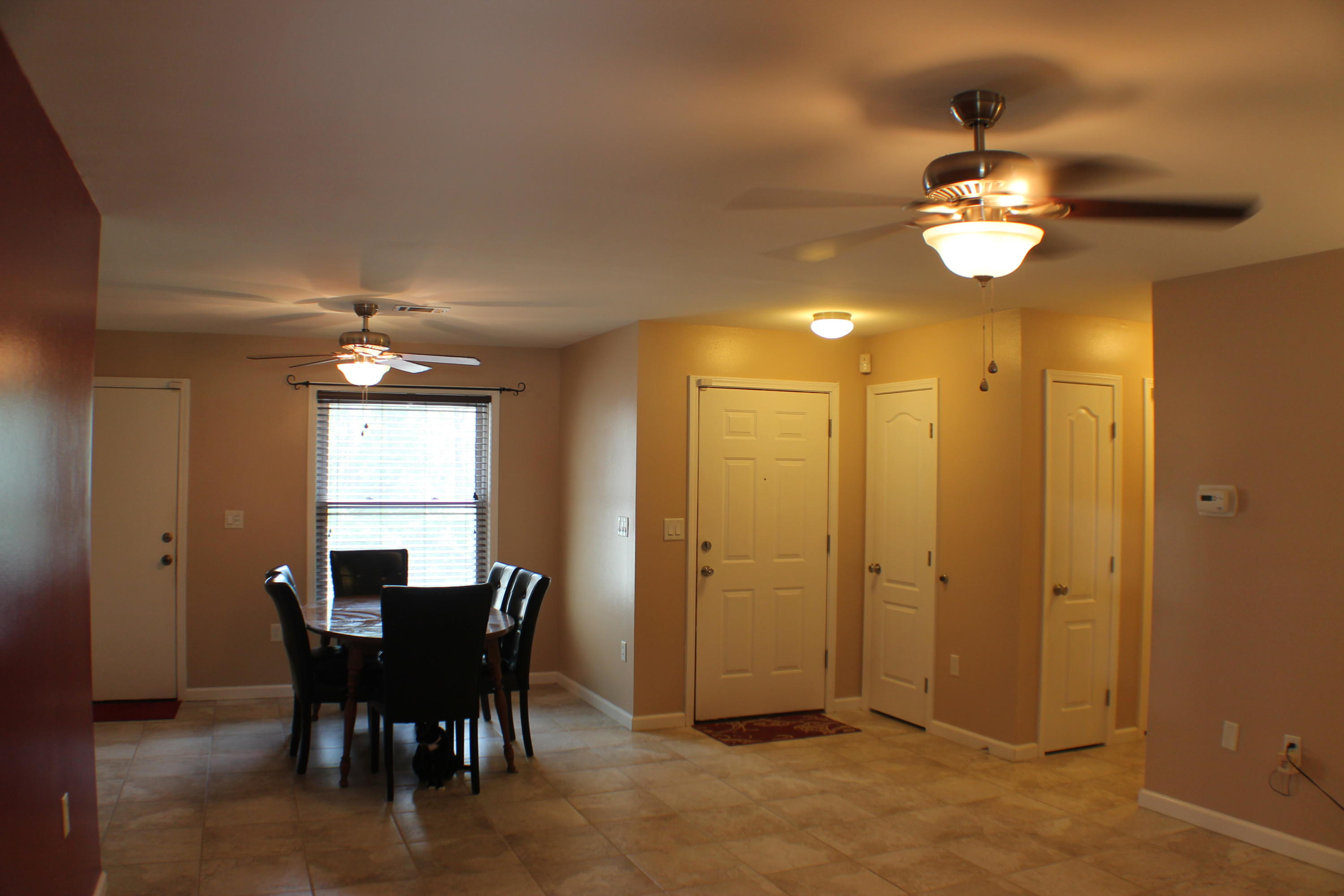 SHOAL CREEK MANOR WEST - Residential