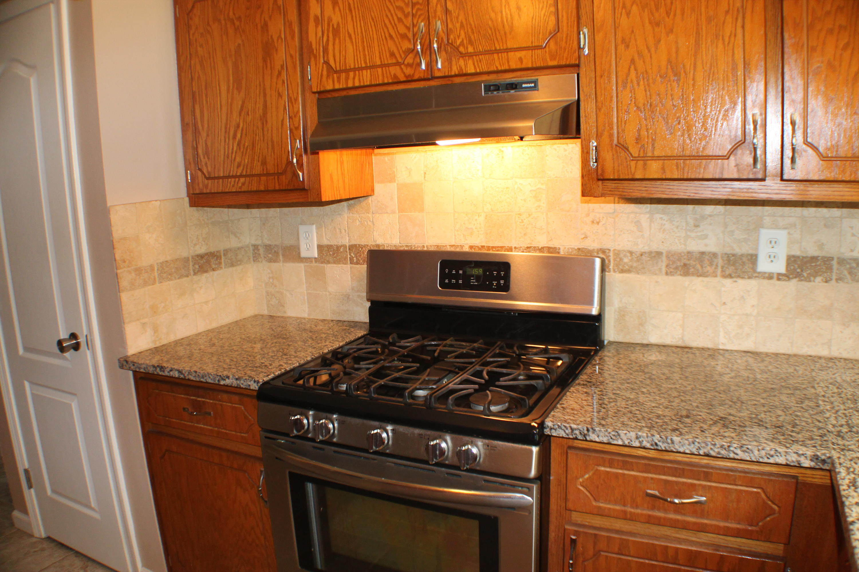 SHOAL CREEK MANOR WEST - Residential