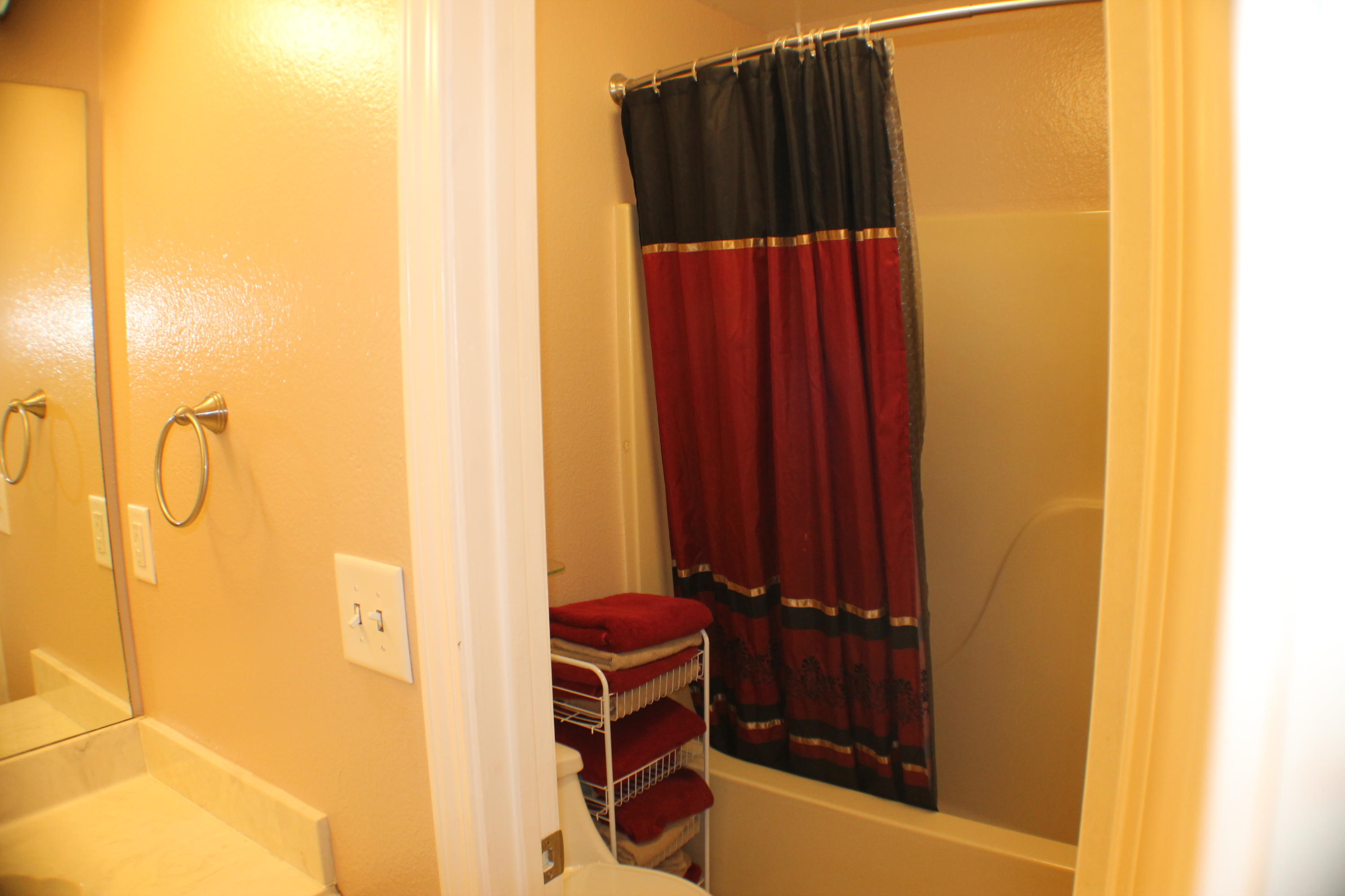 SHOAL CREEK MANOR WEST - Residential