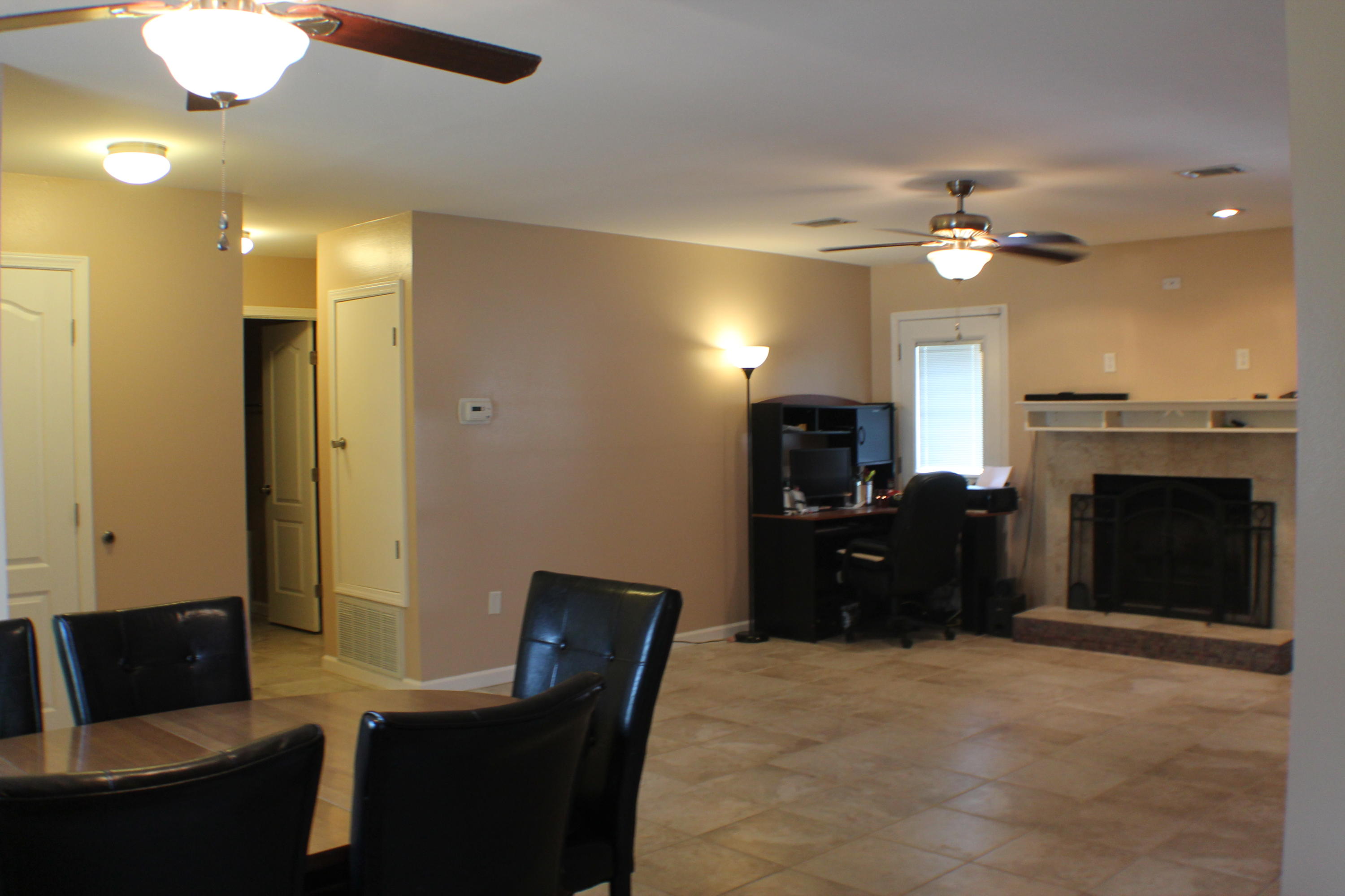 SHOAL CREEK MANOR WEST - Residential