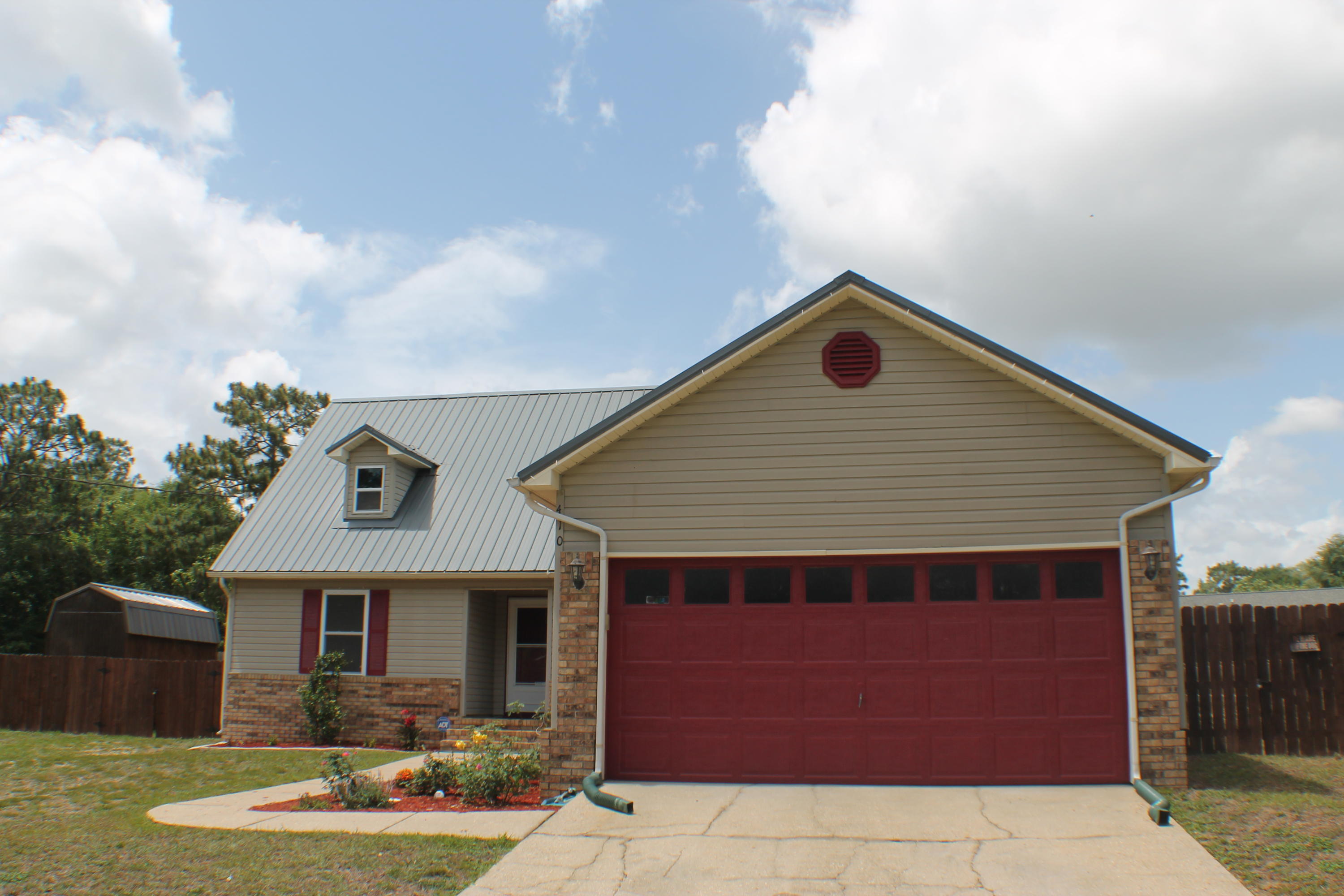 SHOAL CREEK MANOR WEST - Residential