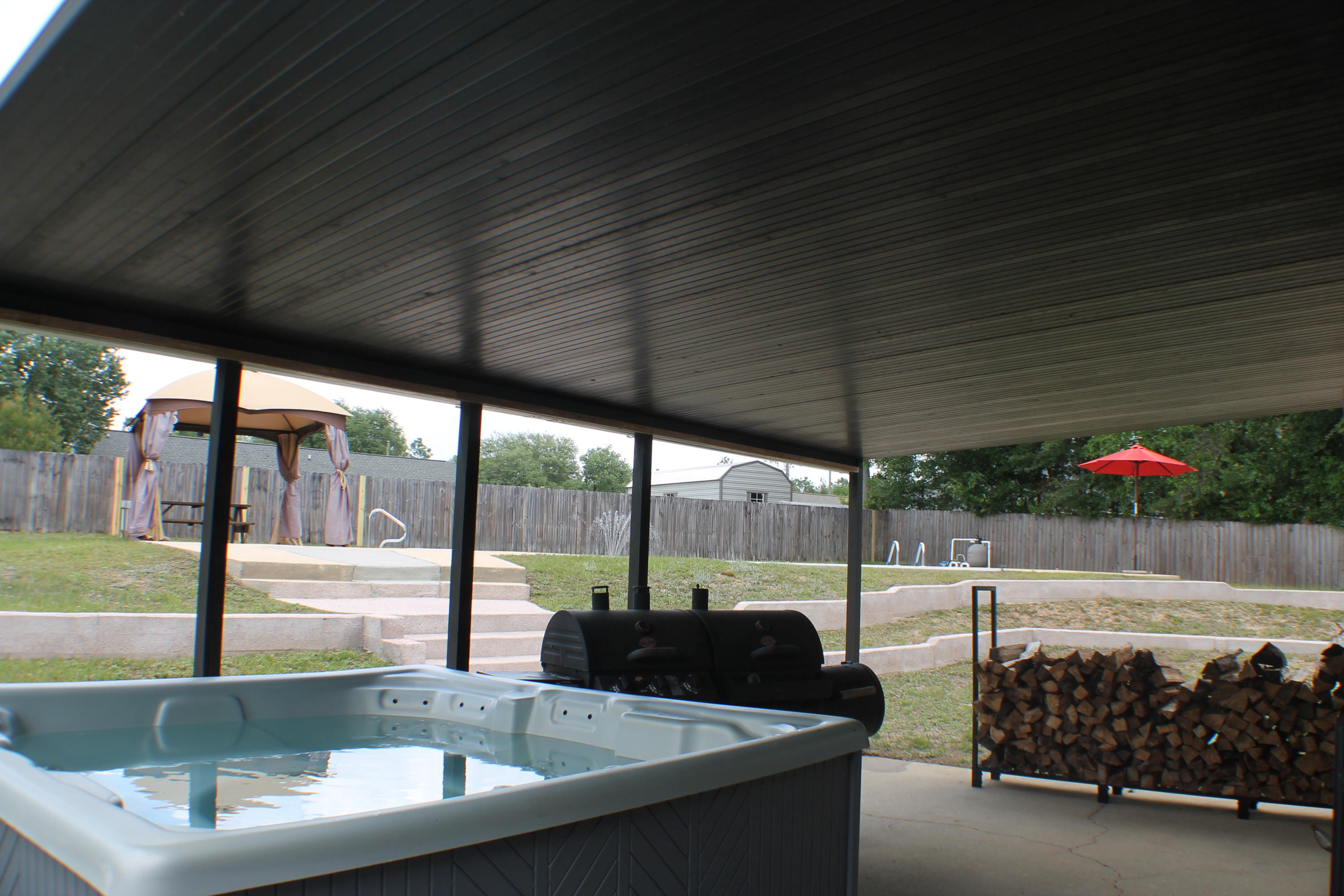 SHOAL CREEK MANOR WEST - Residential