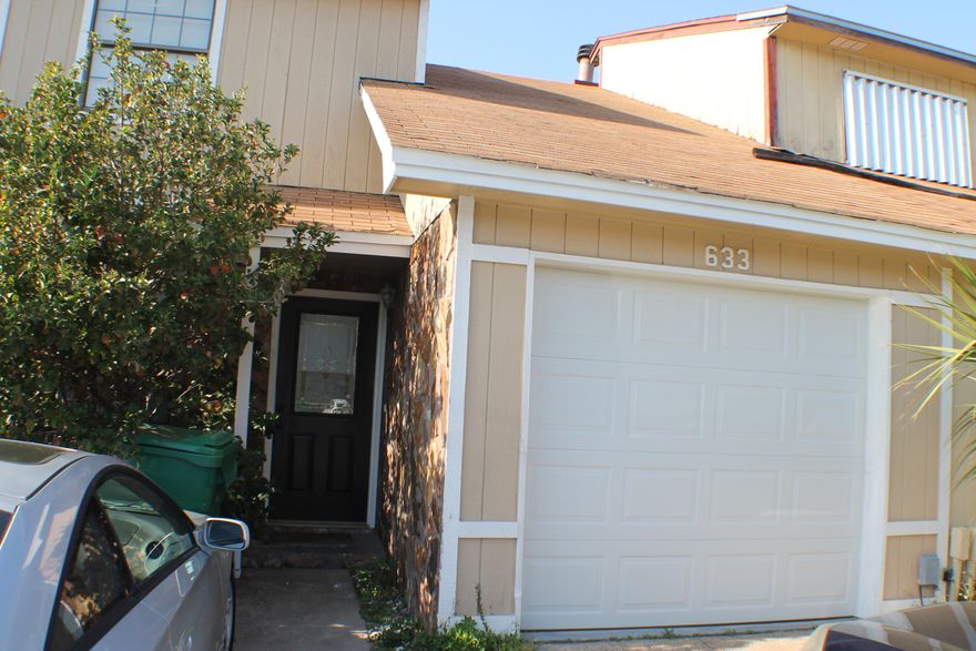 Location Location Location! You can't find a more desirable place in Florida to live. This home is located in the Heart of Destin. Home is only minutes from the gorgeous white sandy beaches on the Emerald Coast. This home isn't only in the best location imaginable, but it also presents one of the most affordable mortgages in the Destin area. Home features 2 bed 2 bath floor plan with potential to convert into a 3 bedroom. Some key features include a fully loaded Kitchen equipped with stainless appliances. Home is mostly tiled throughout with carpeted bedrooms upstairs. Downstairs bath has a beautiful tiled shower. An the single car garage comes with an automatic garage door opener. So don't wait this home won't last long call to schedule your appointment today!