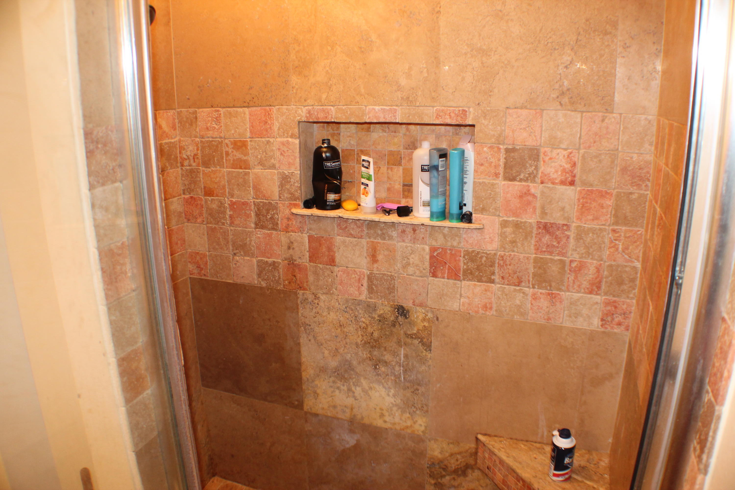 Sandalwood Manor 1st Add - Residential