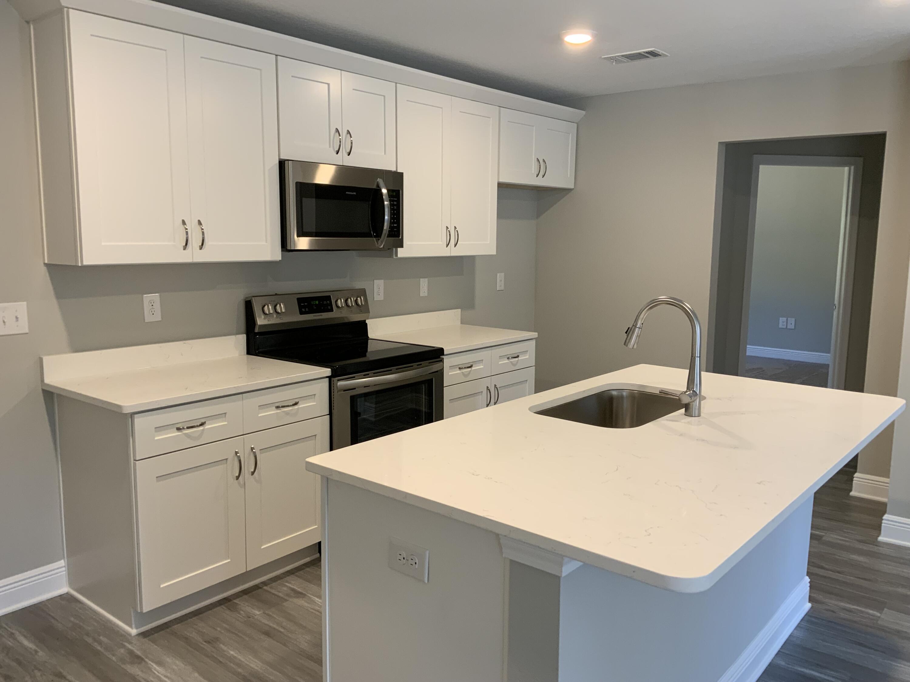 GARDEN CITY - Residential