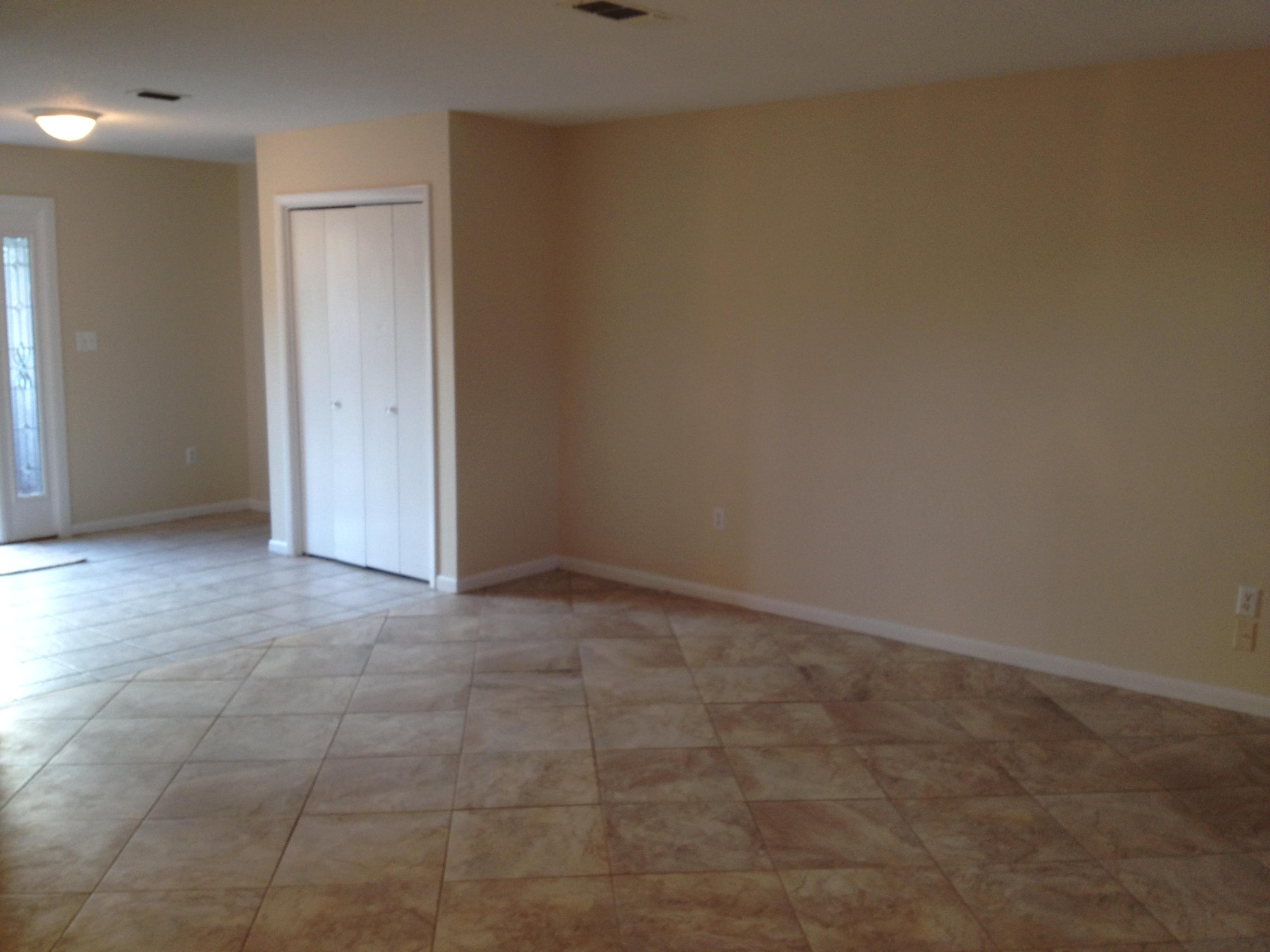 OVERBROOK - Residential Lease