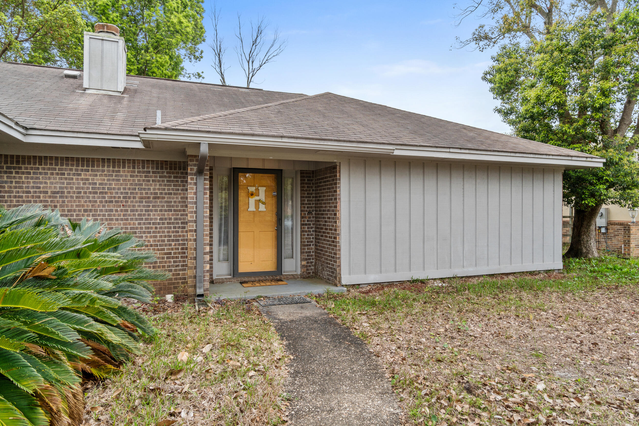 CHATEAU PRES DE LA MER - Residential