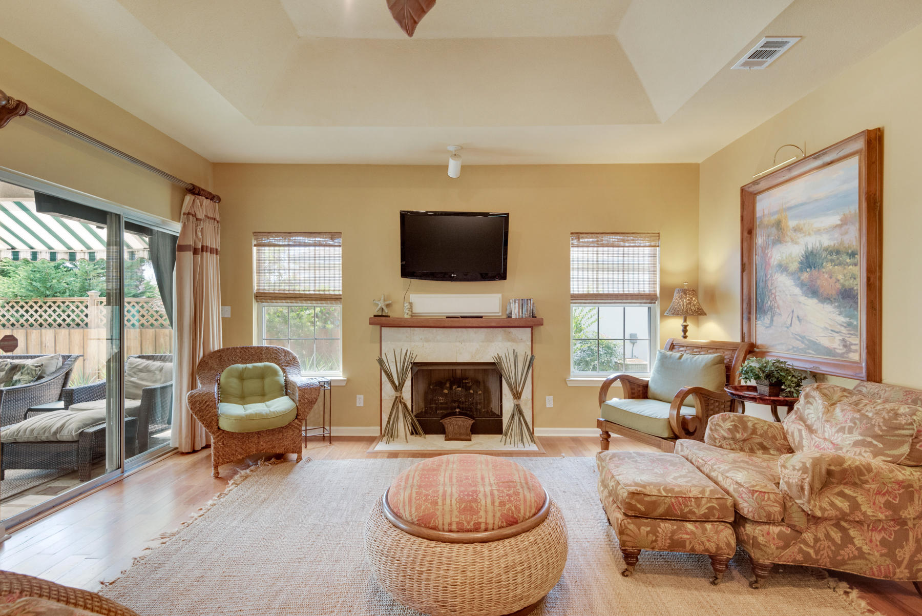 PORT OF CALL - Residential