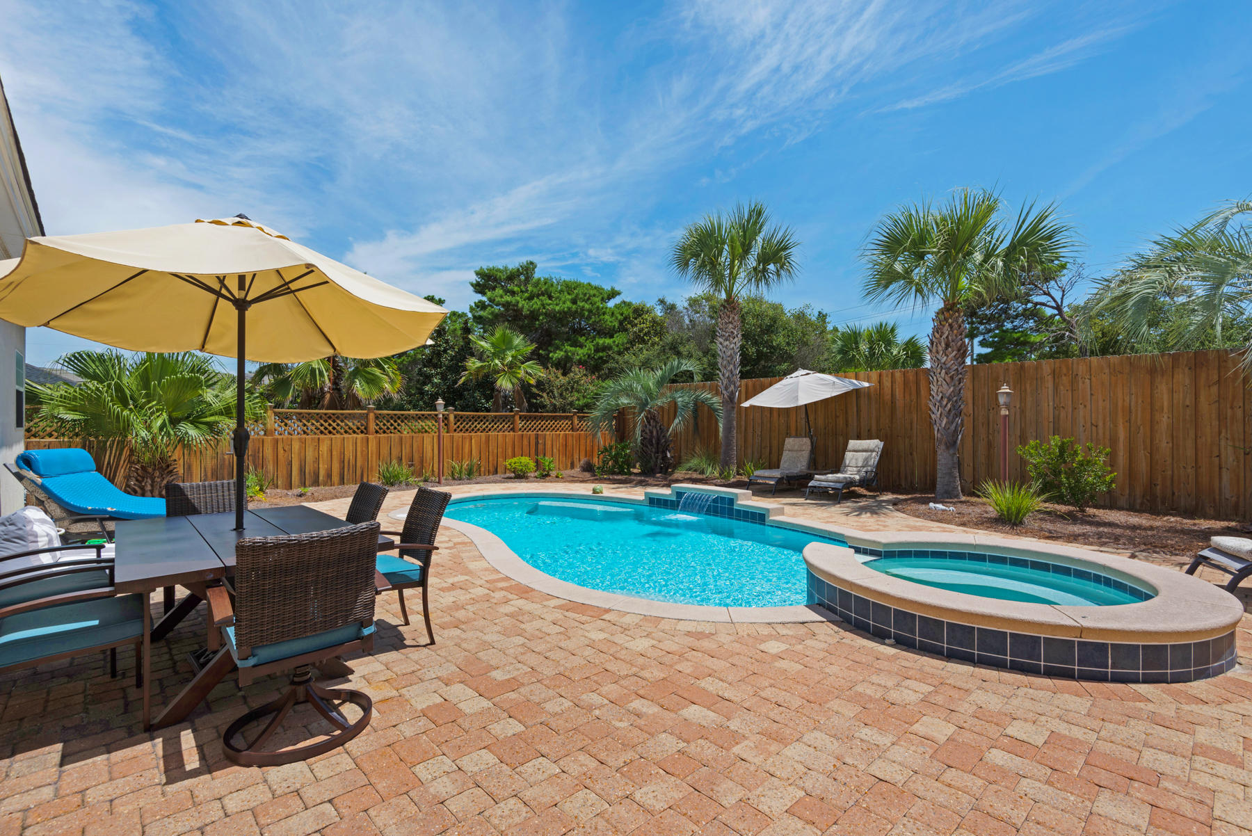 PORT OF CALL - Residential