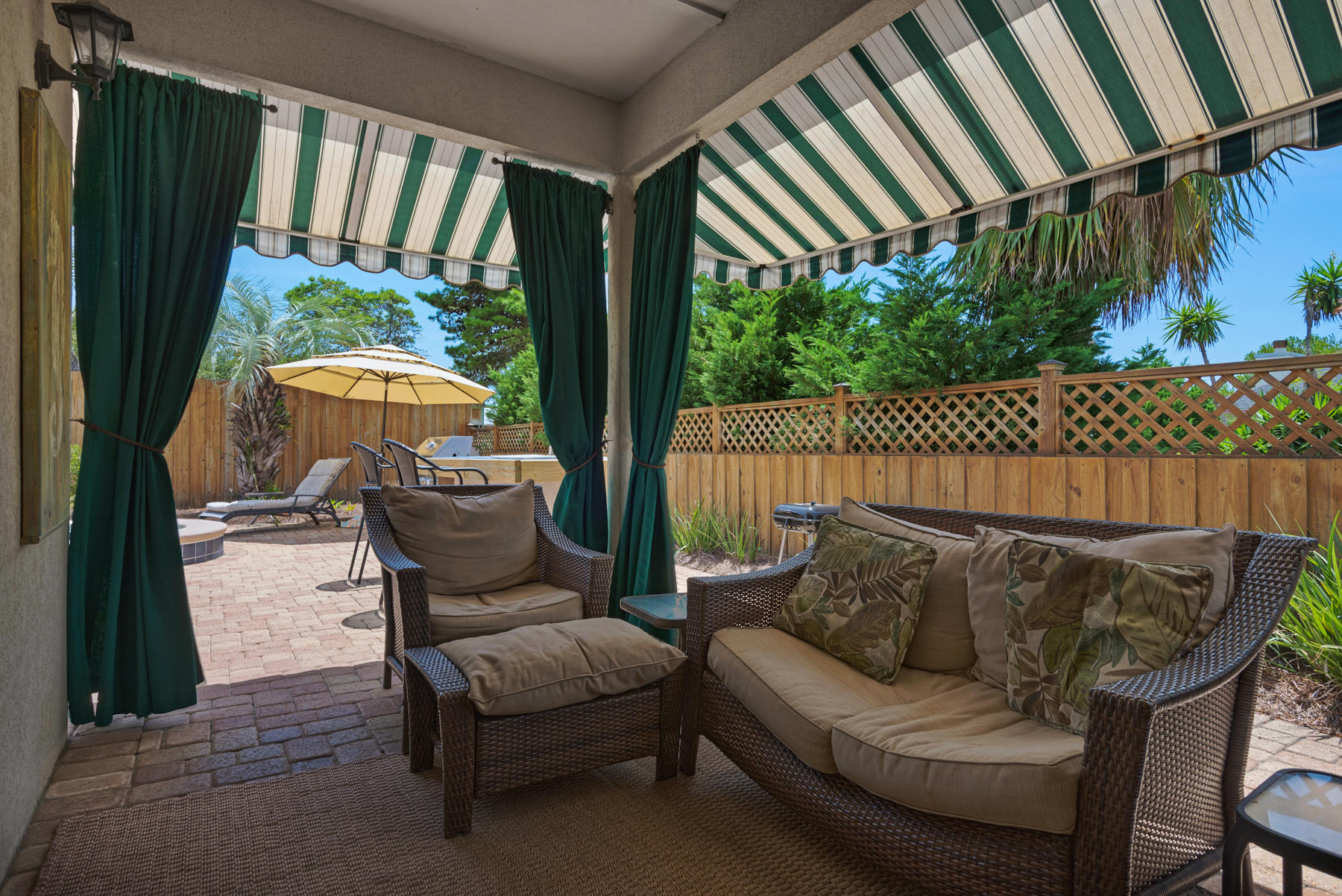 PORT OF CALL - Residential