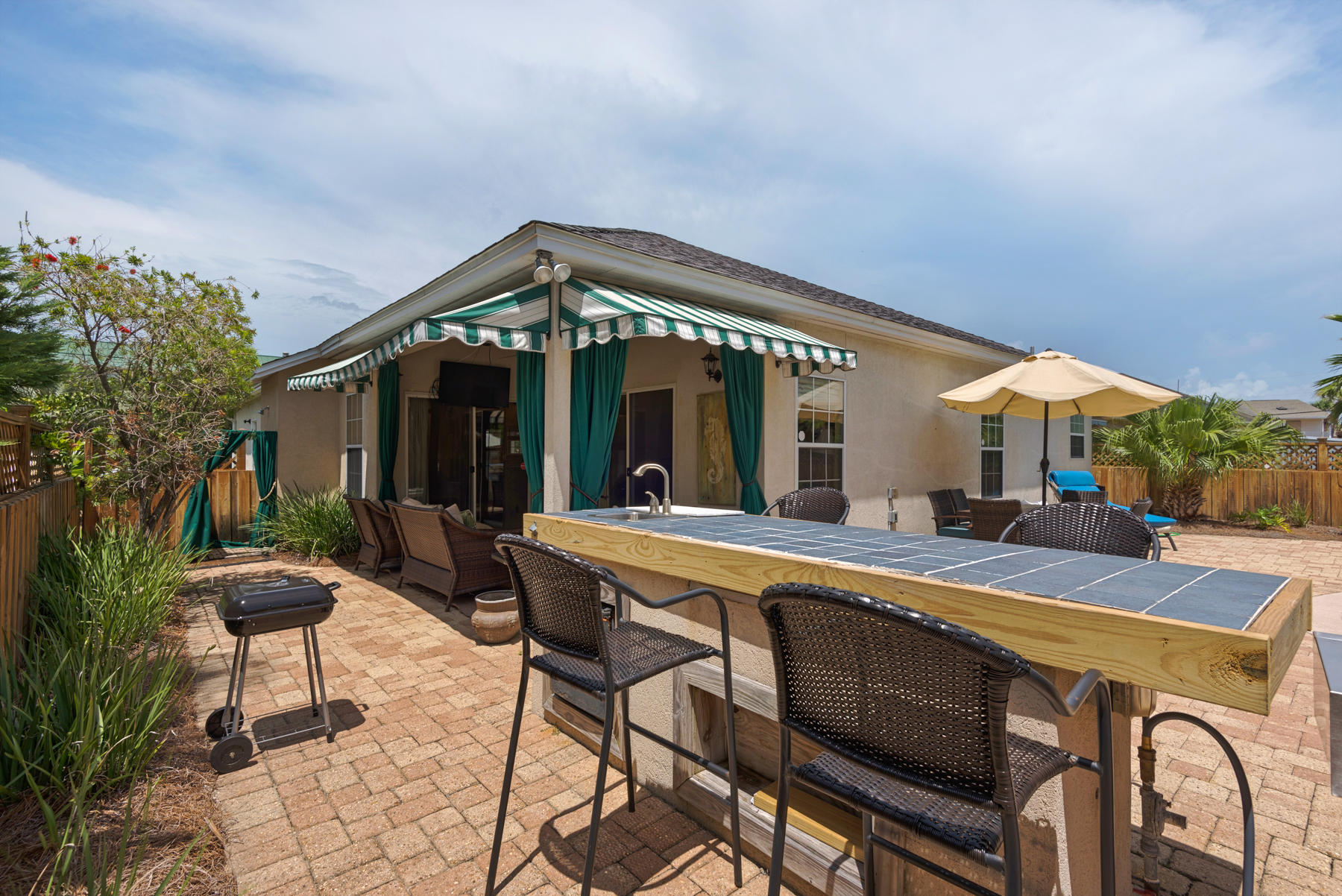 PORT OF CALL - Residential