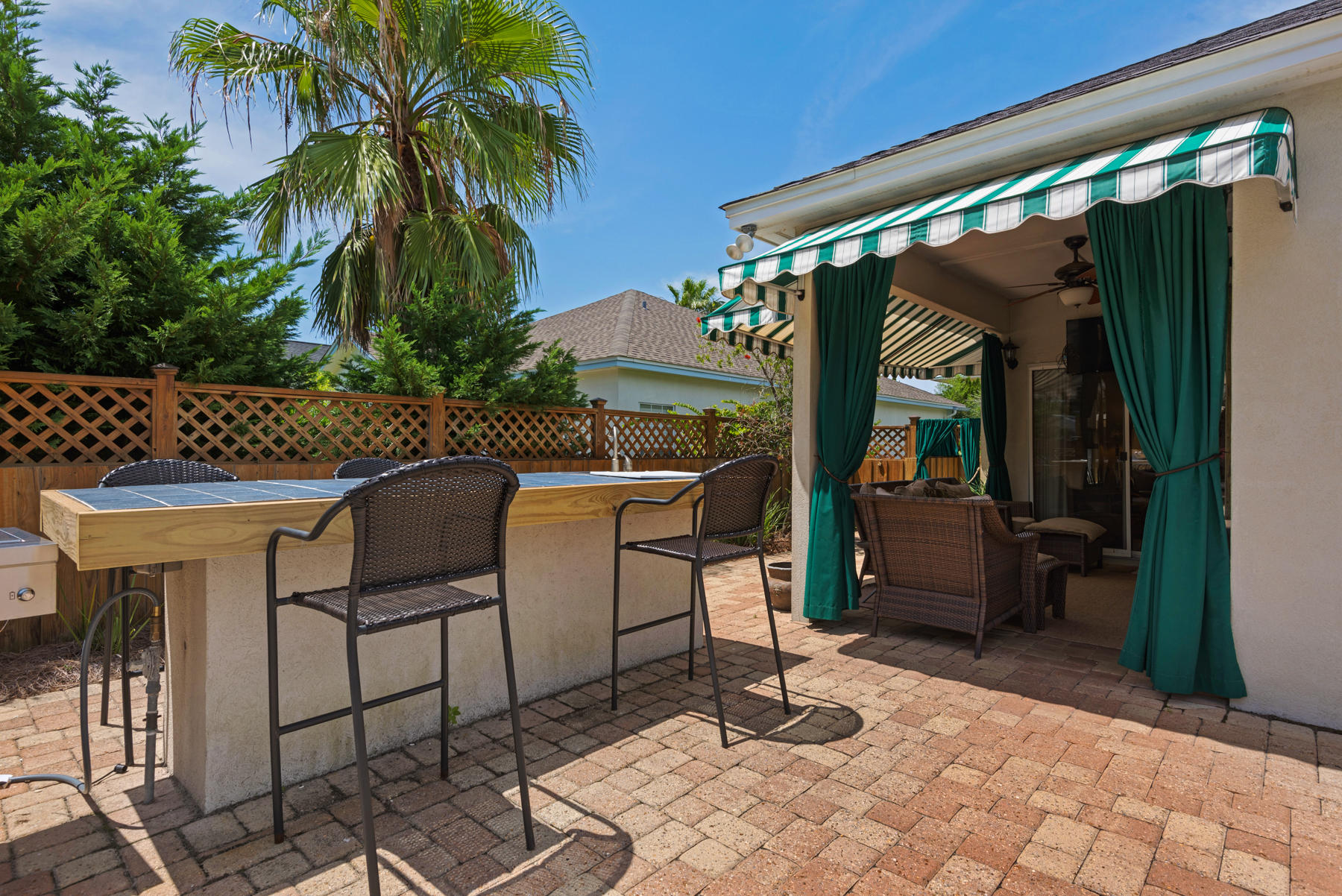 PORT OF CALL - Residential