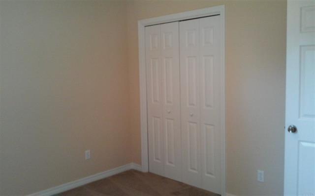 COUNTRY BREEZE ESTATES - Residential