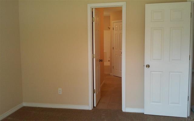 COUNTRY BREEZE ESTATES - Residential