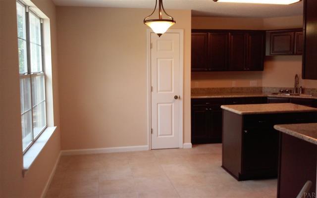 COUNTRY BREEZE ESTATES - Residential