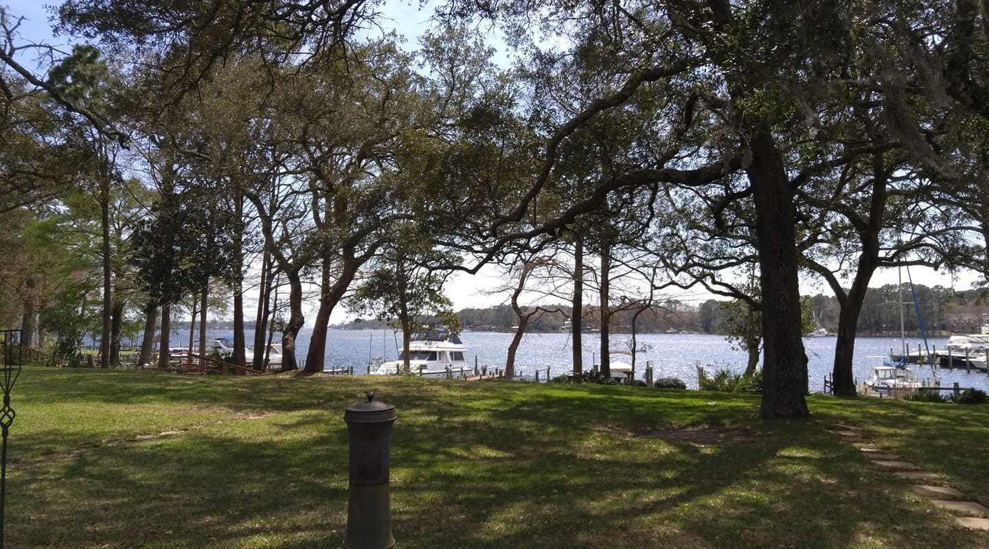 WATER OAKS - Residential