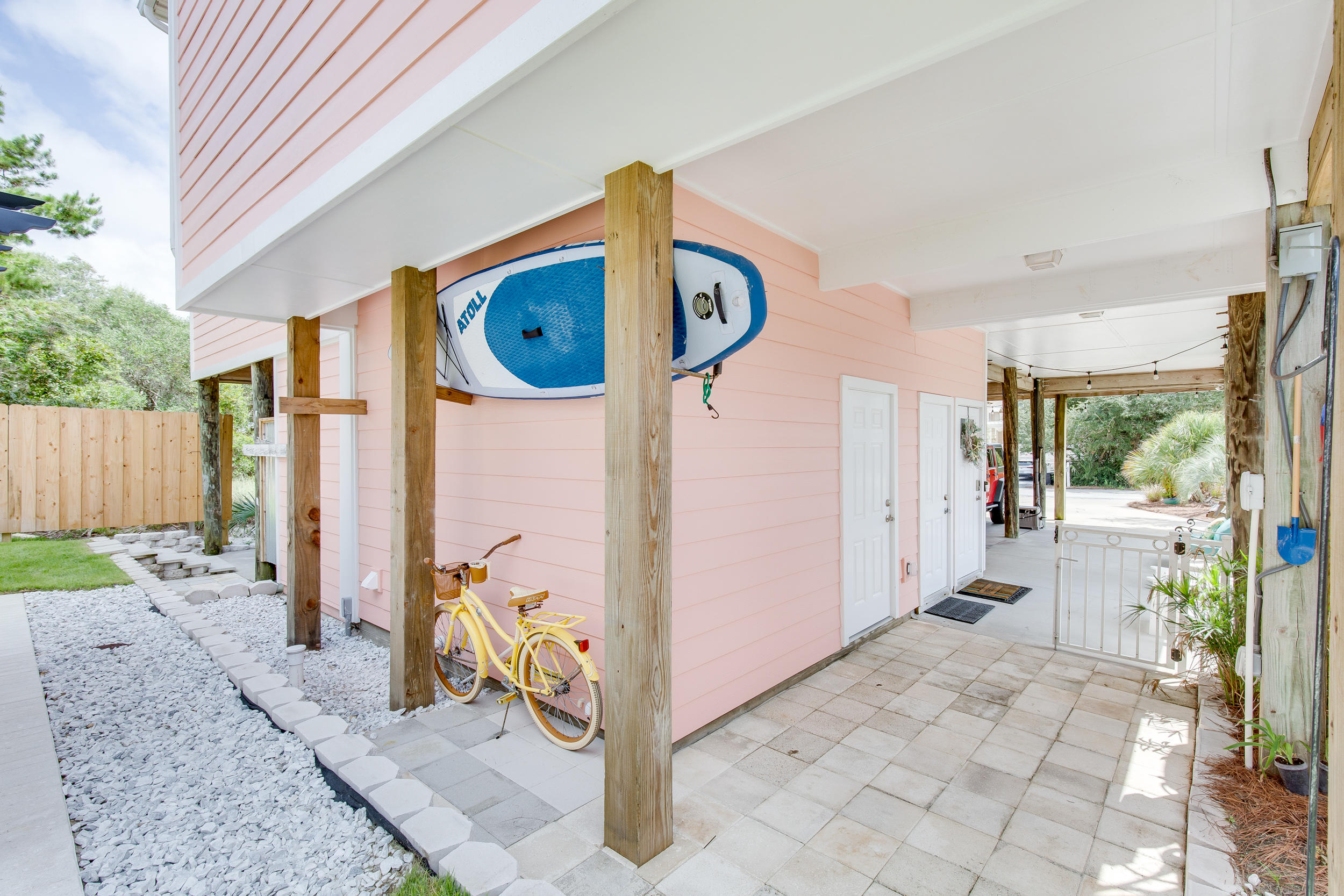 NO RECORDED SUBDIVISION - Residential