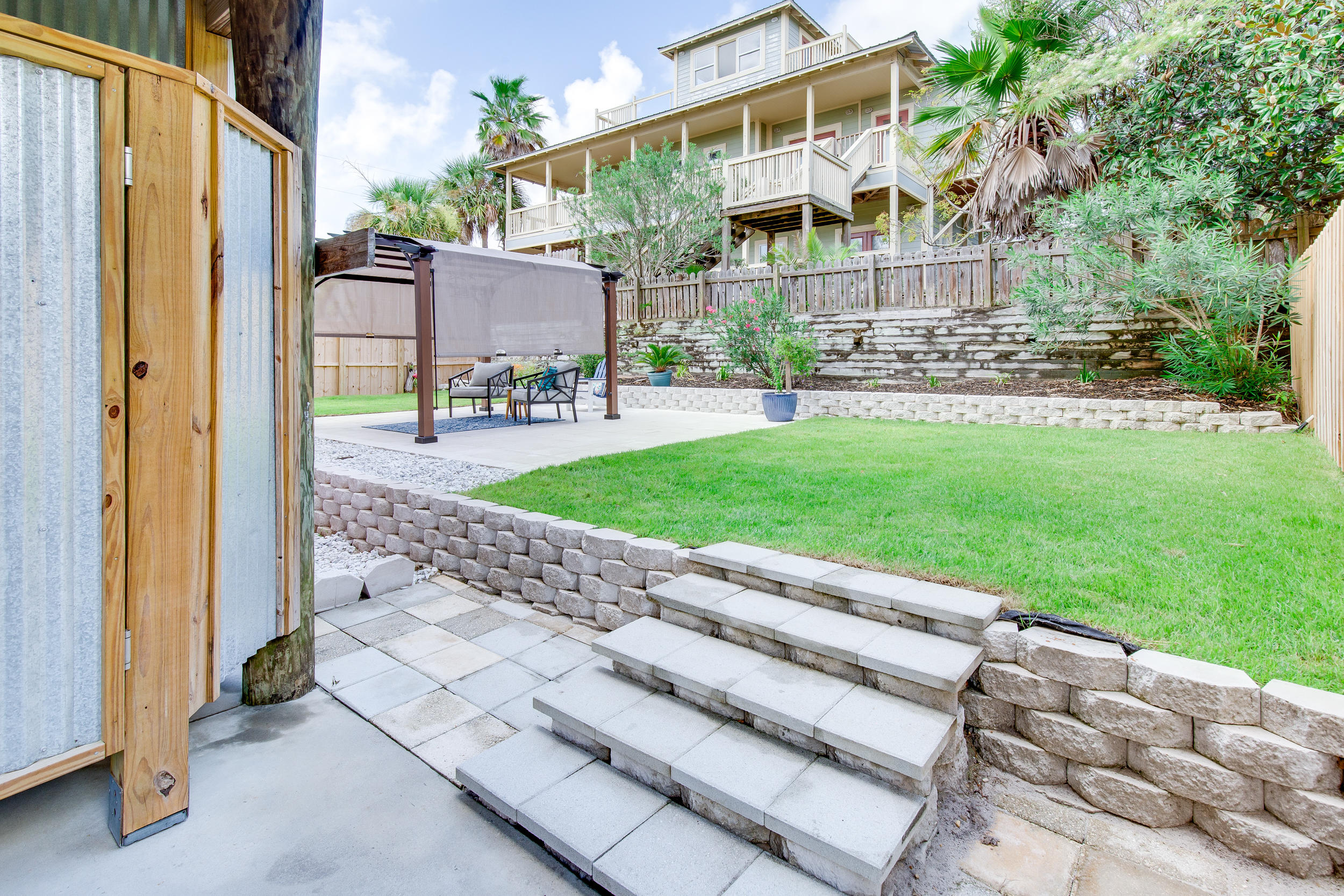 NO RECORDED SUBDIVISION - Residential