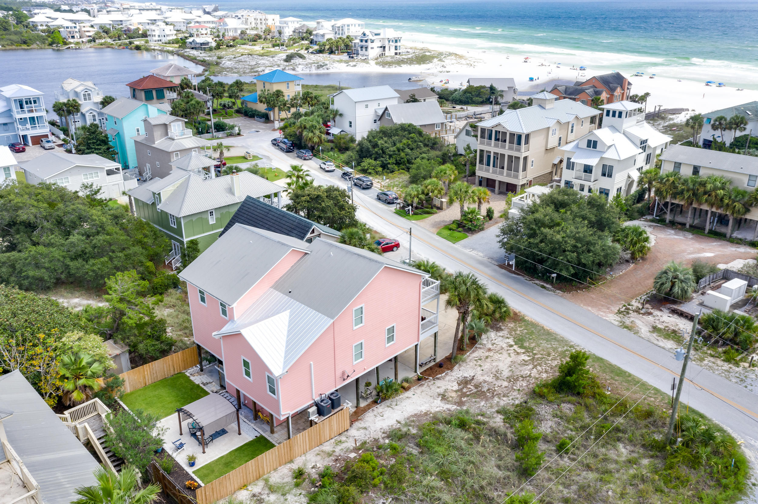 NO RECORDED SUBDIVISION - Residential