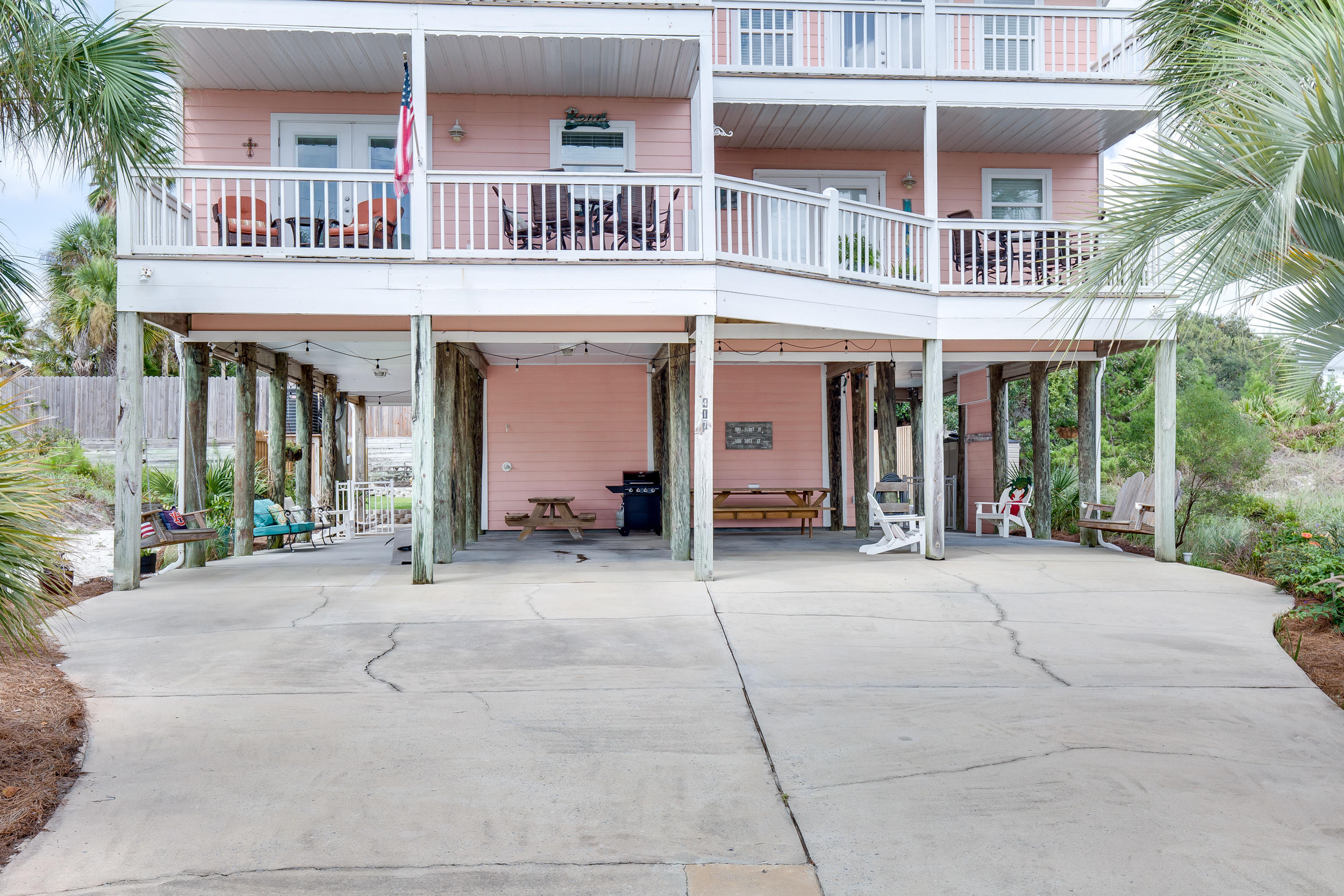 NO RECORDED SUBDIVISION - Residential