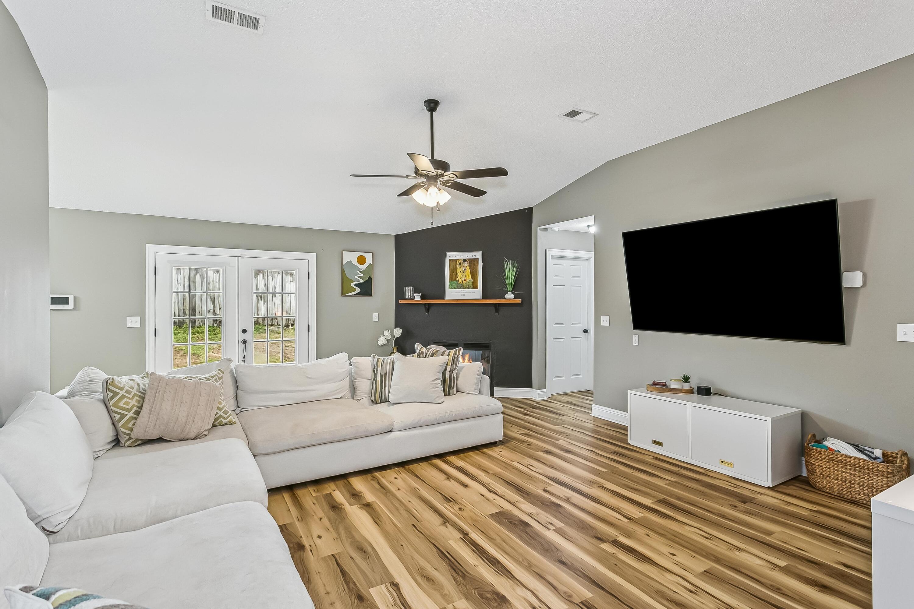 NORTHVIEW ESTATES - Residential