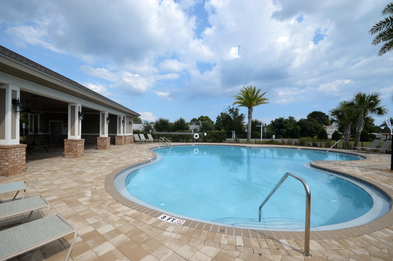 RESERVE POINTE - Residential