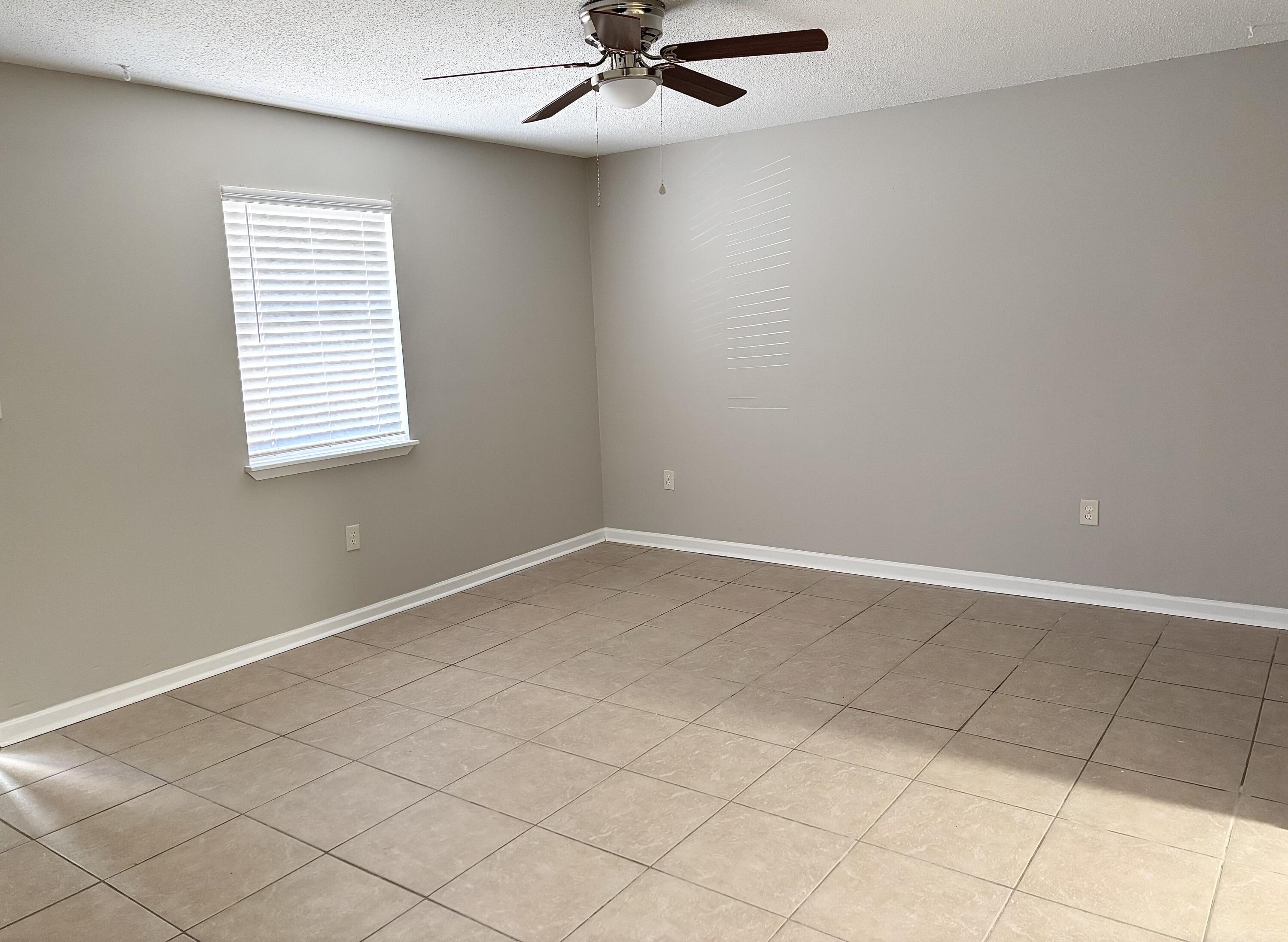 UNRECORDED SUBDIVISION - Residential Lease